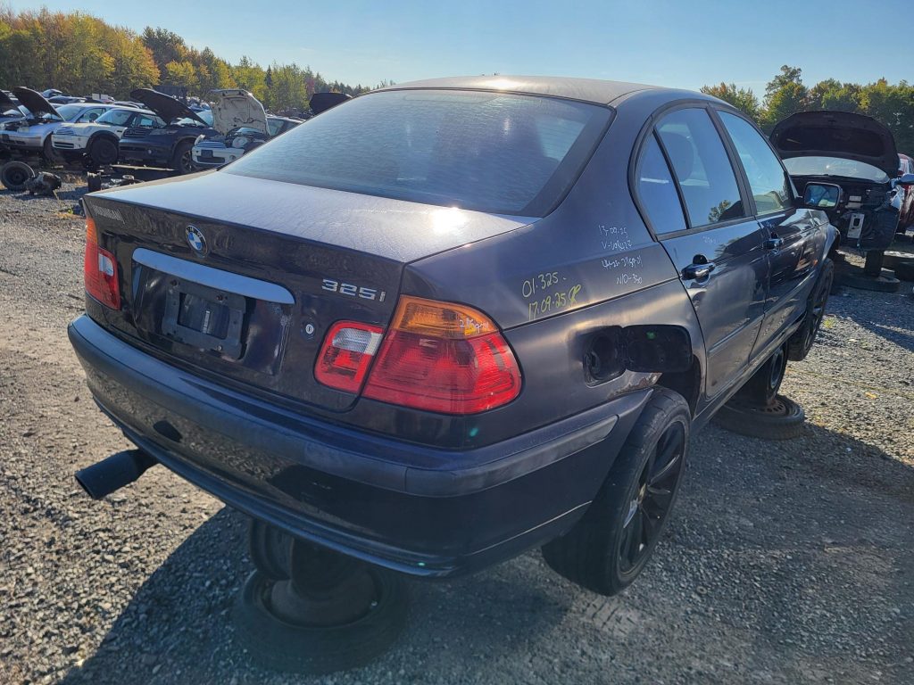 BMW 325 2001