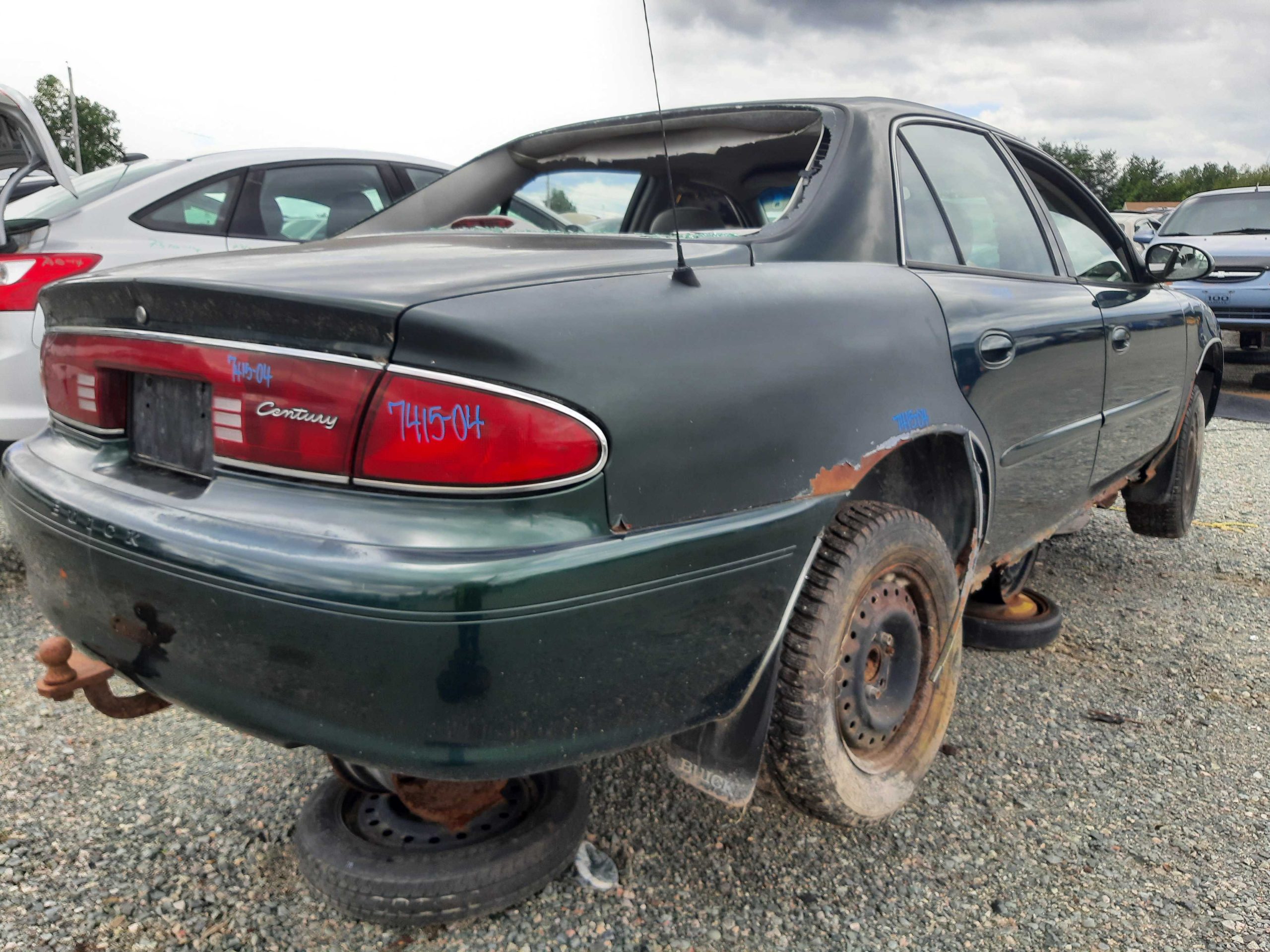 BUICK CENTURY 2004