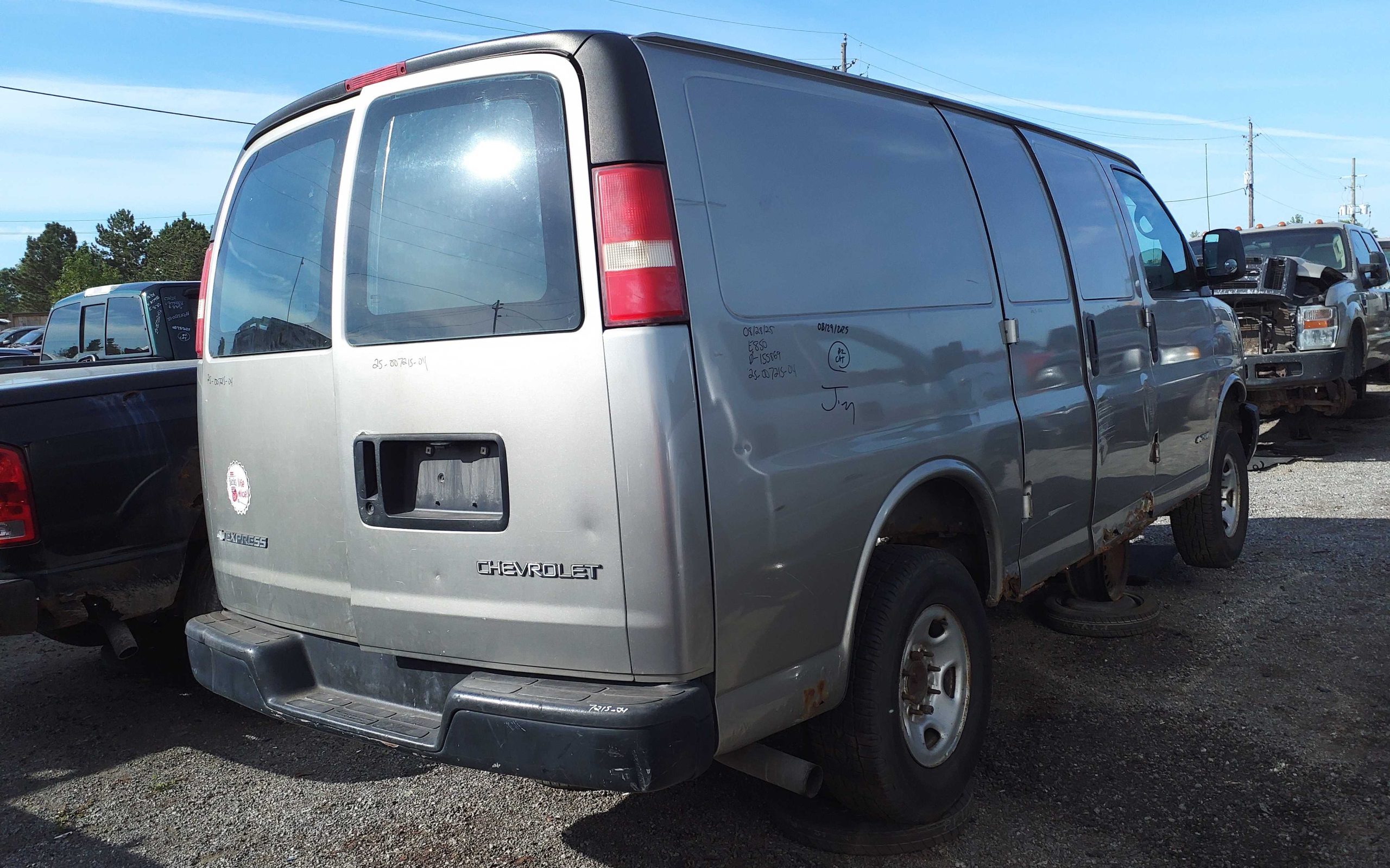 CHEVROLET EXPRESS VAN 2004