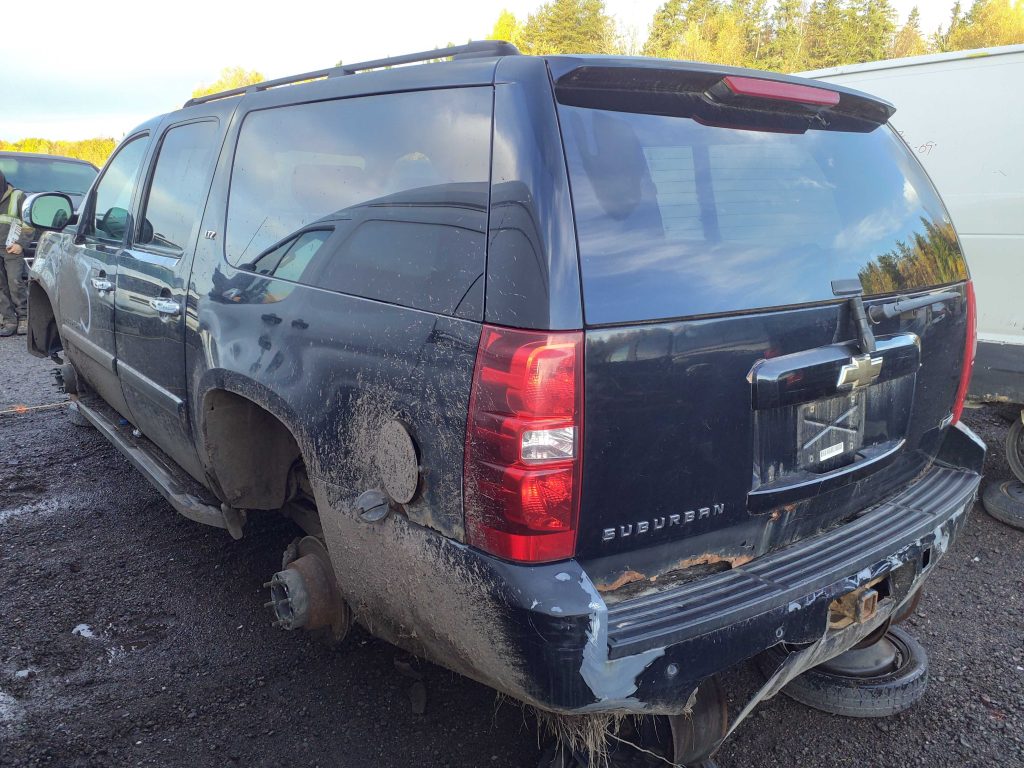 CHEVROLET SUBURBAN 2007