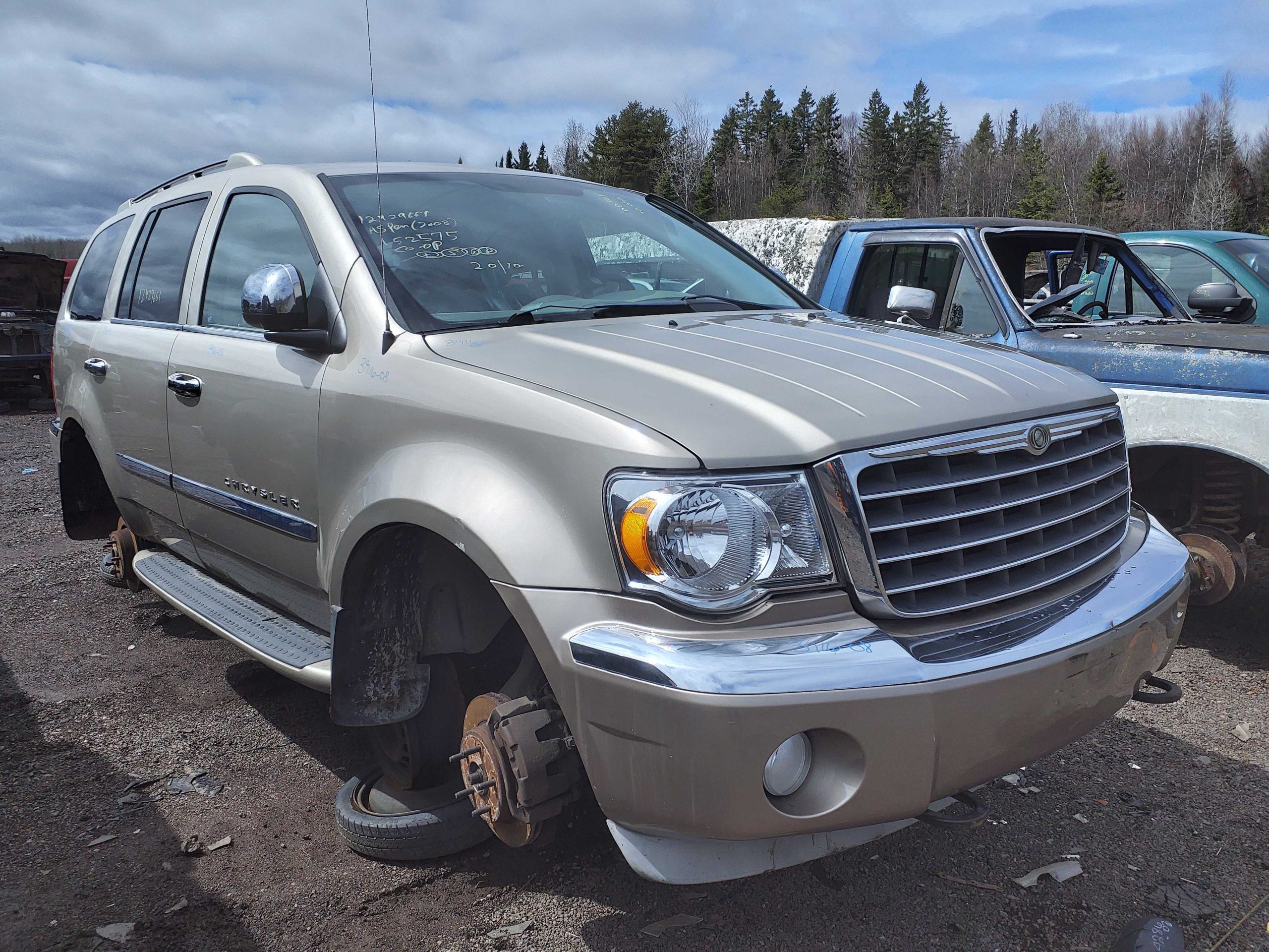 CHRYSLER ASPEN 2008