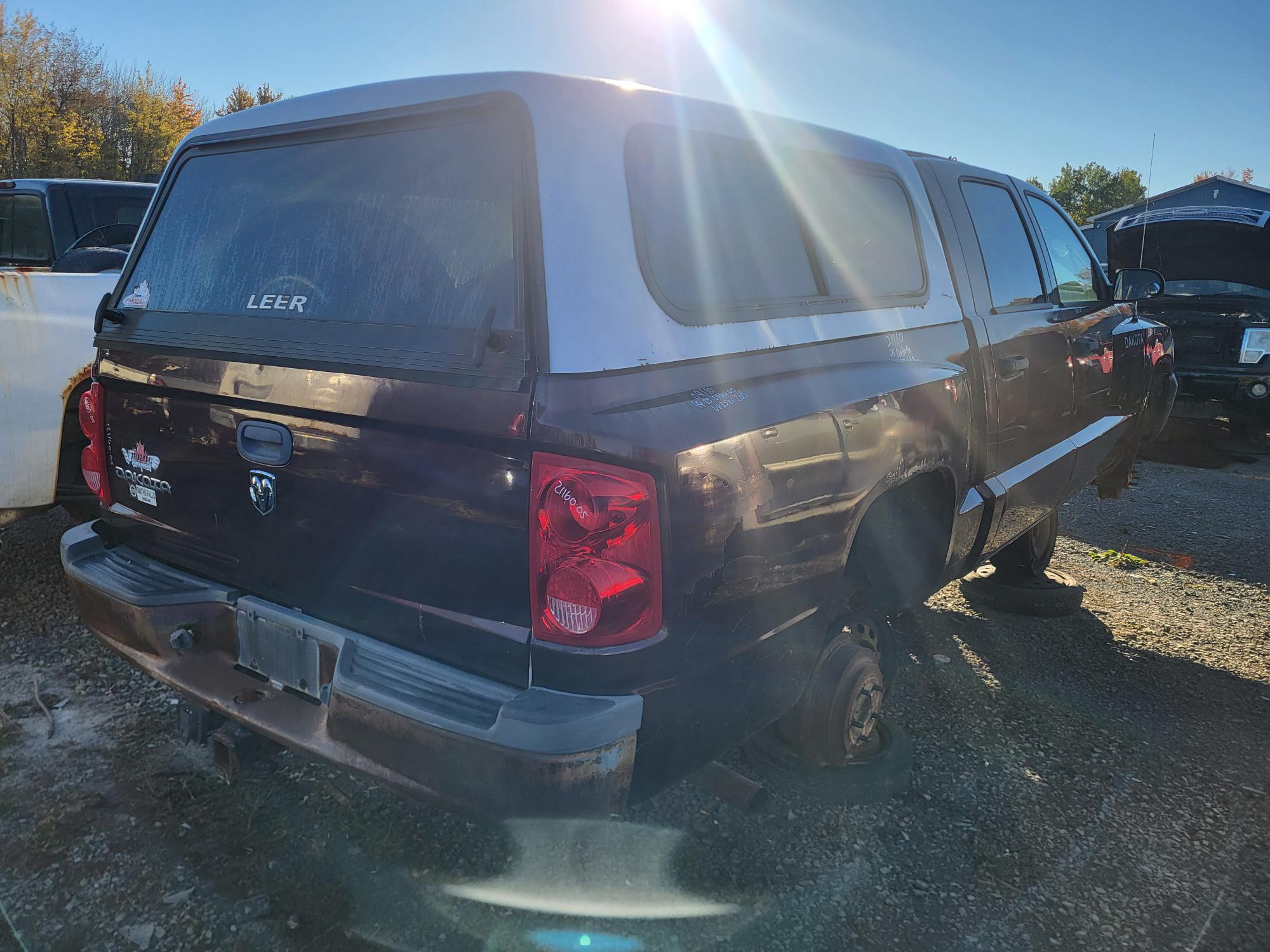 DODGE DAKOTA 2005