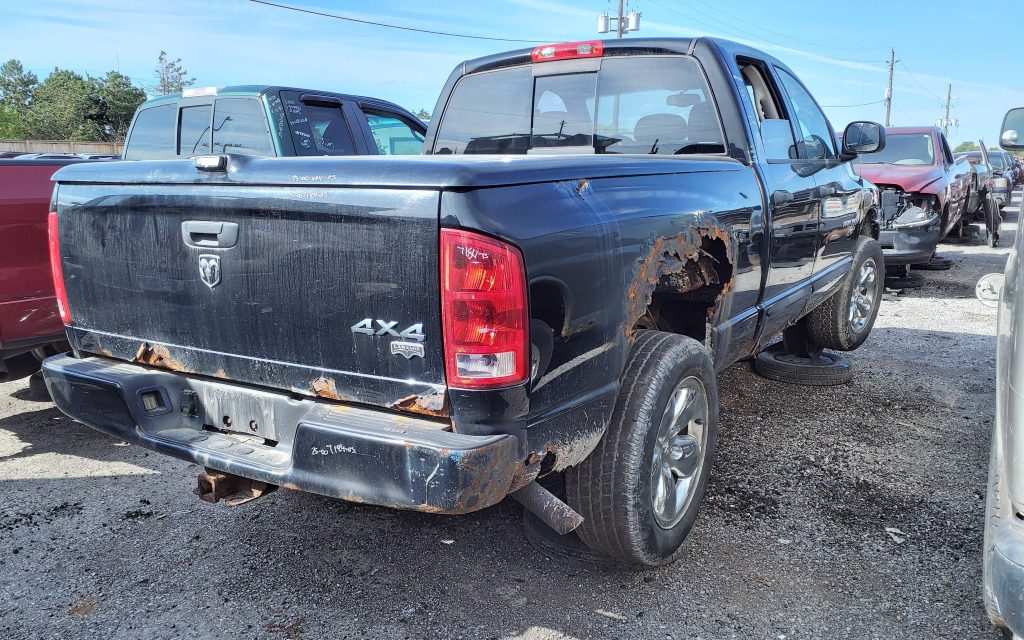 DODGE RAM 1500 2005