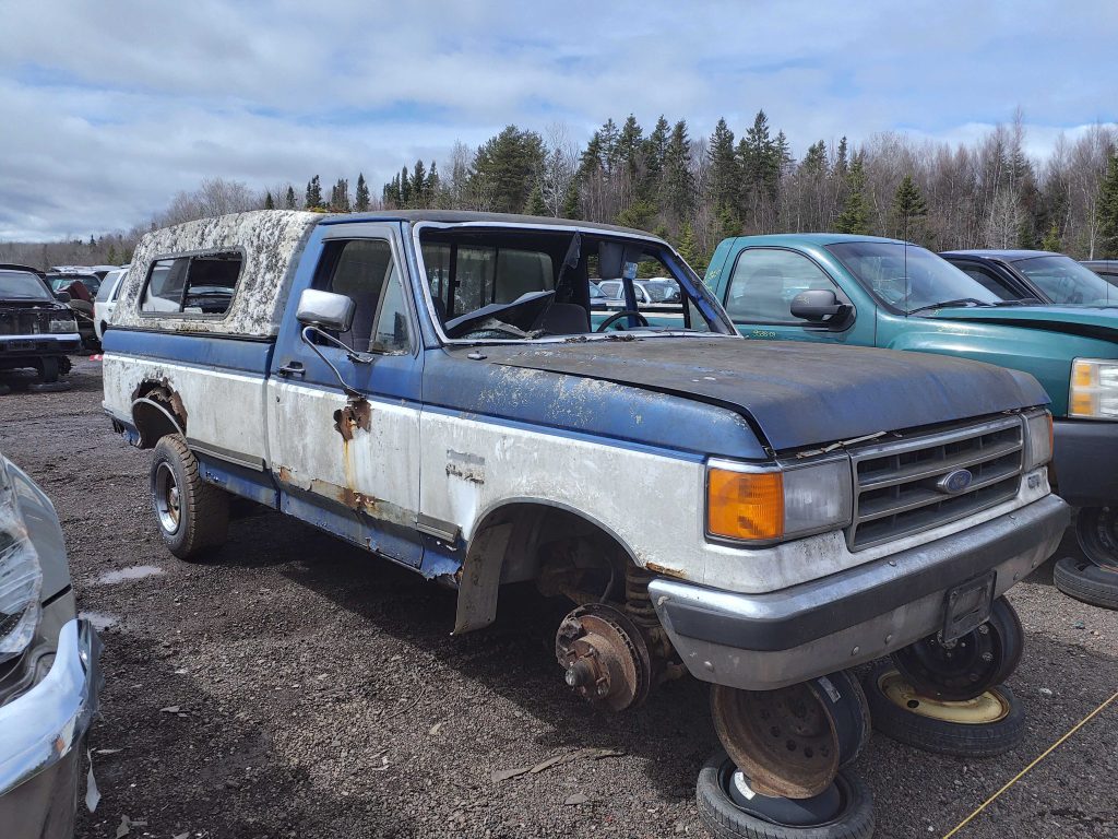 FORD 1/2 TON TRUCKS 1989