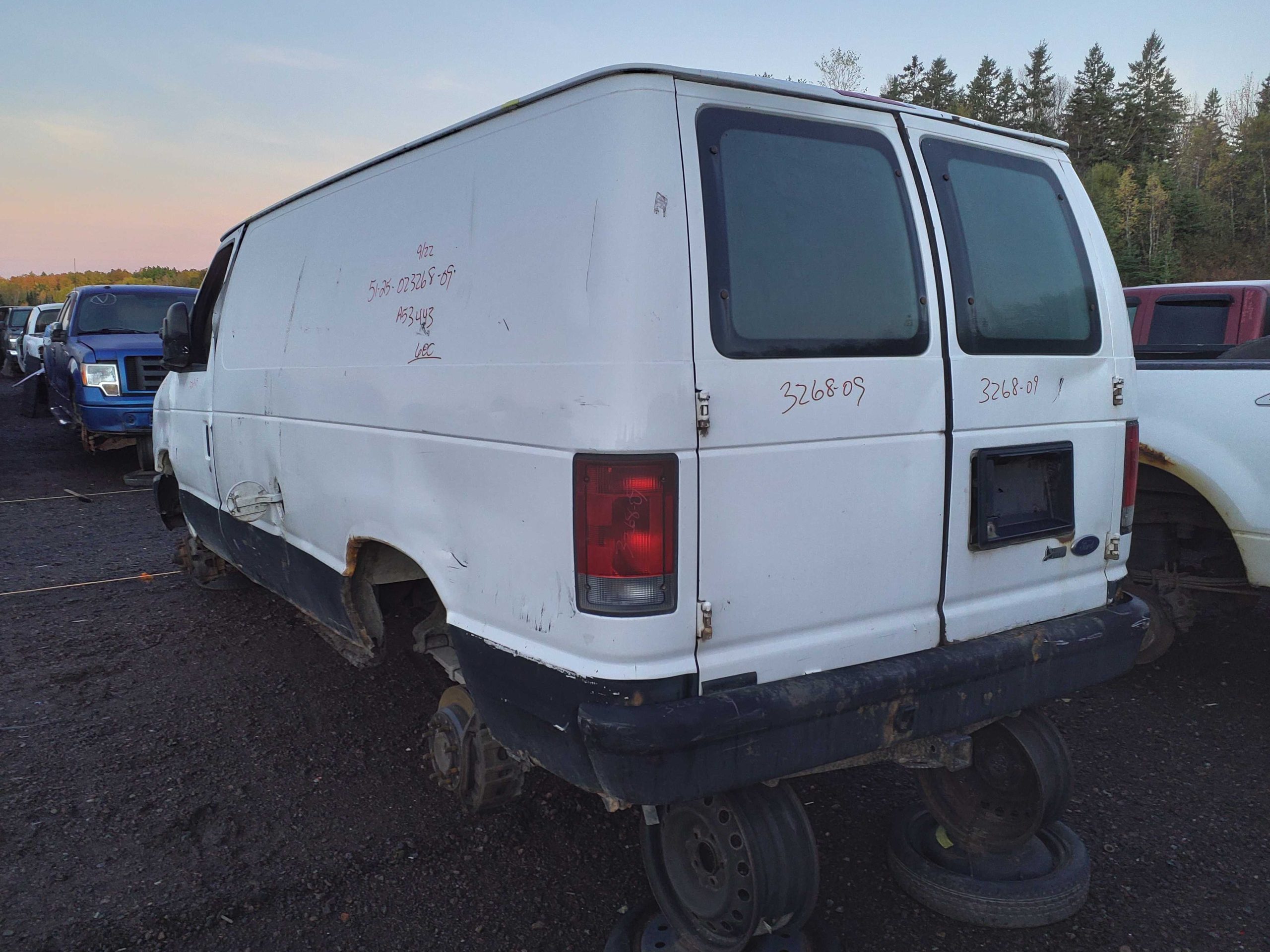 FORD ECONOLINE 2009