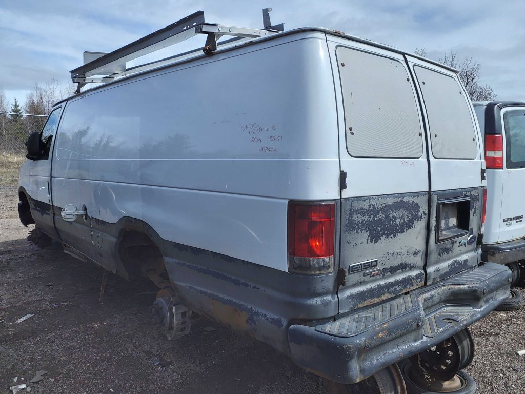 FORD ECONOLINE 2013