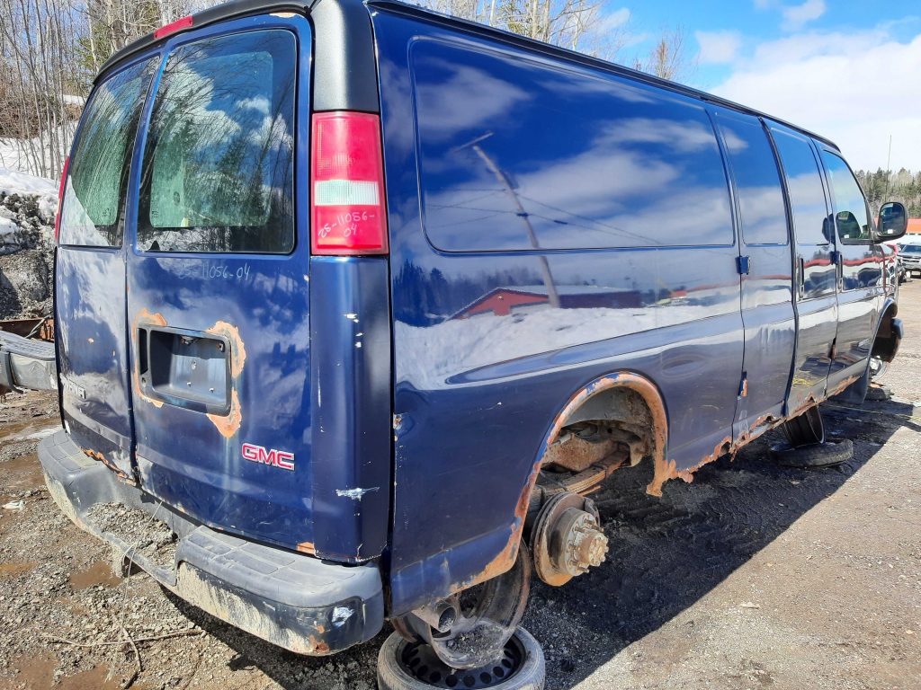 GMC SAVANA CARGO 2004