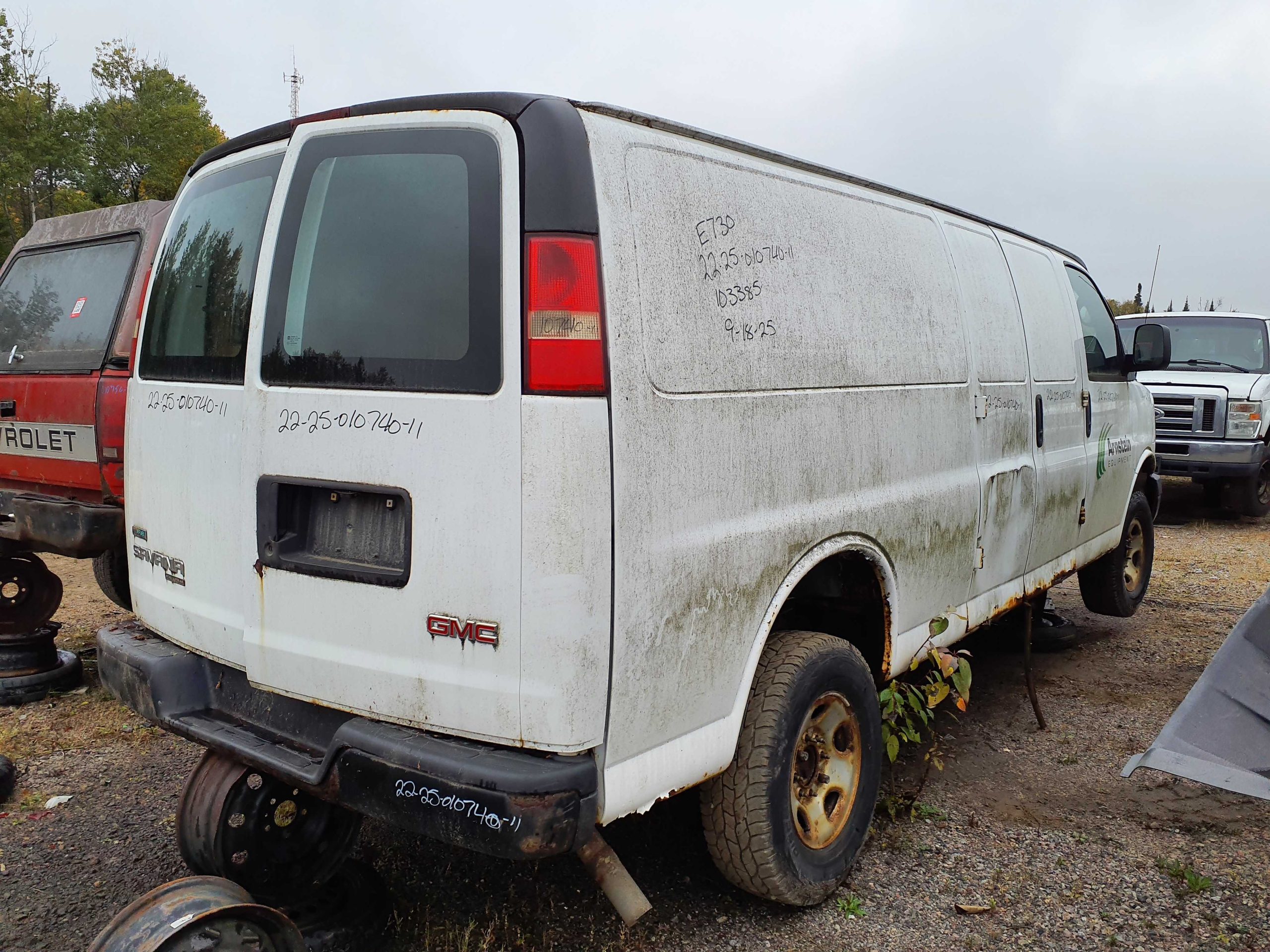 GMC SAVANA CARGO 2011