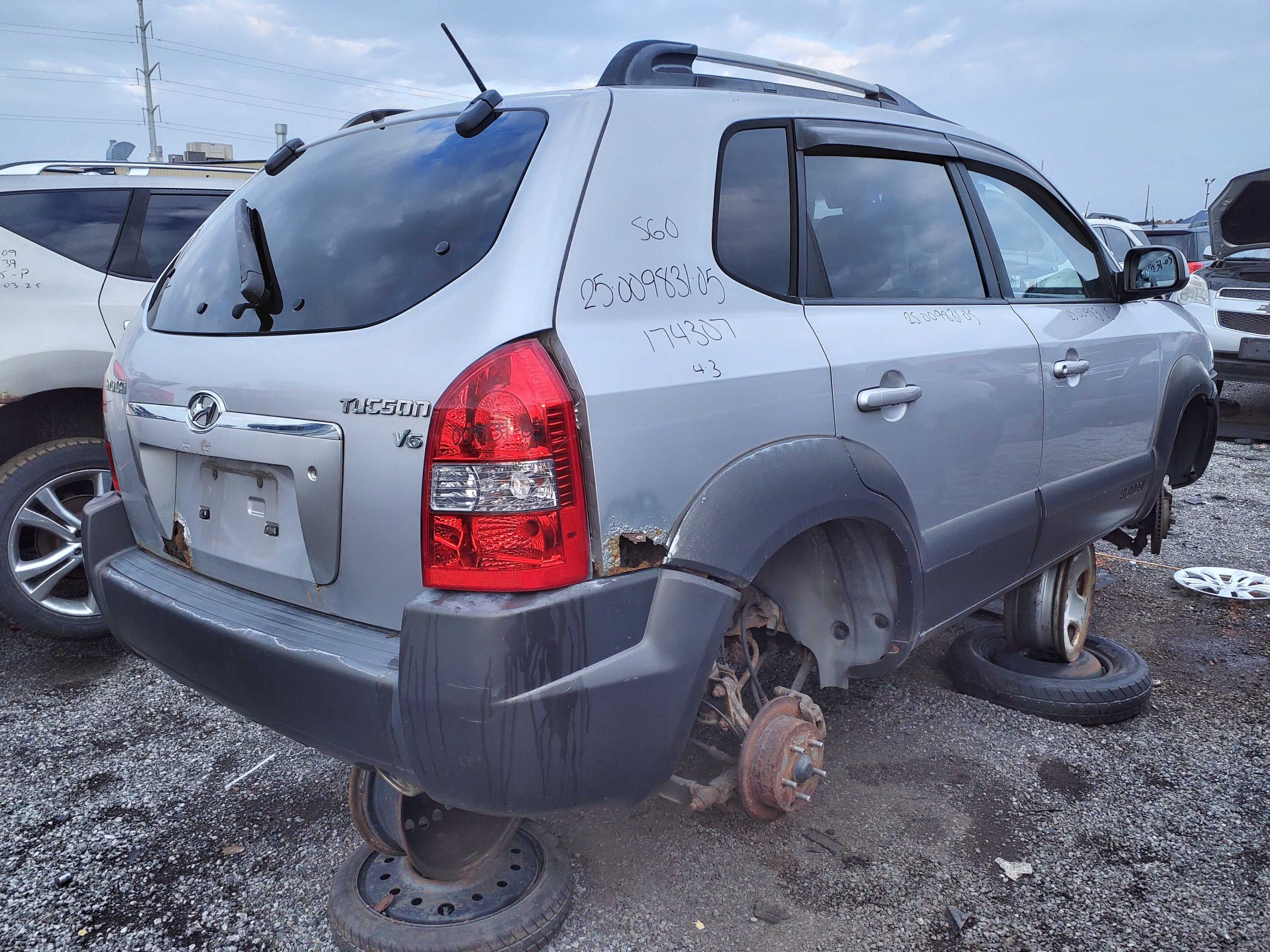 HYUNDAI TUCSON 2005