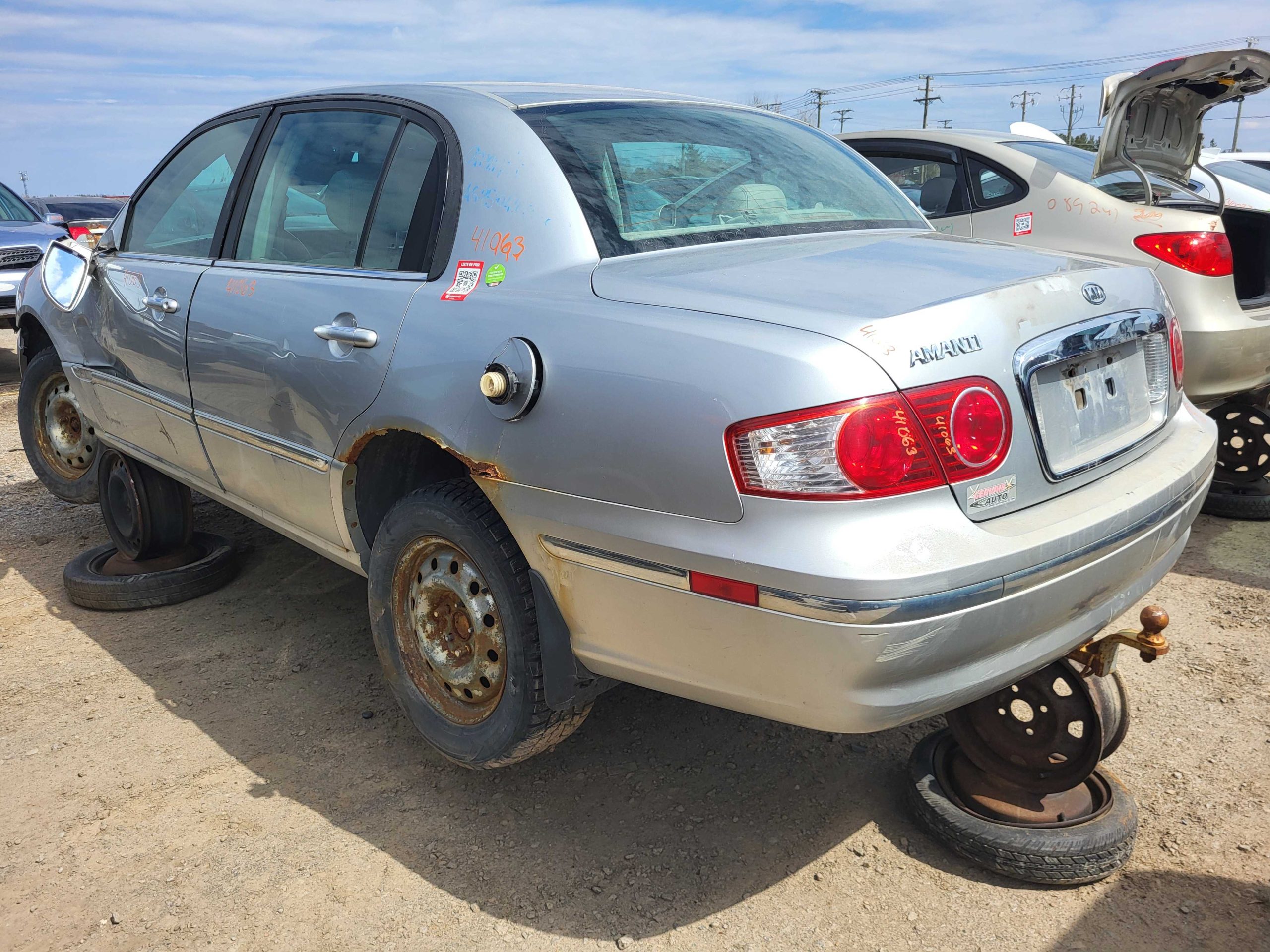 KIA AMANTI 2005