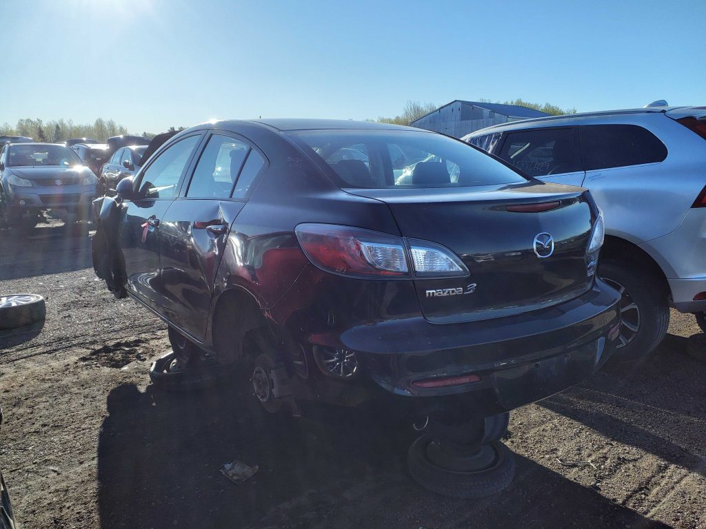 MAZDA MAZDA3 2012