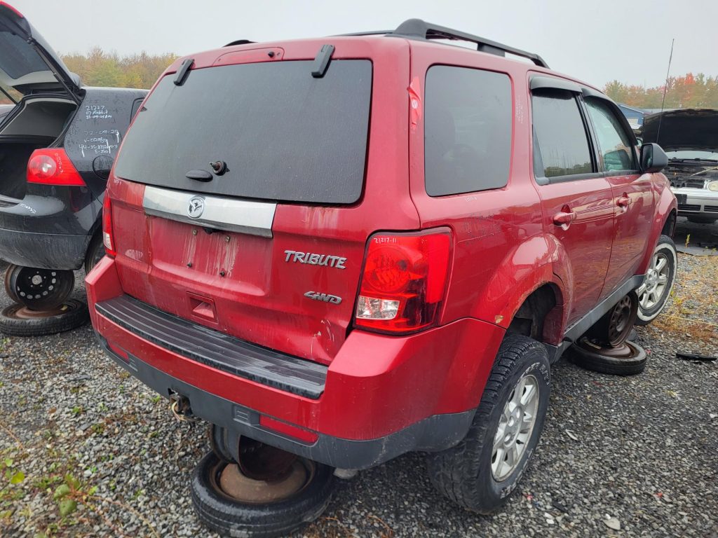 MAZDA TRIBUTE 2011