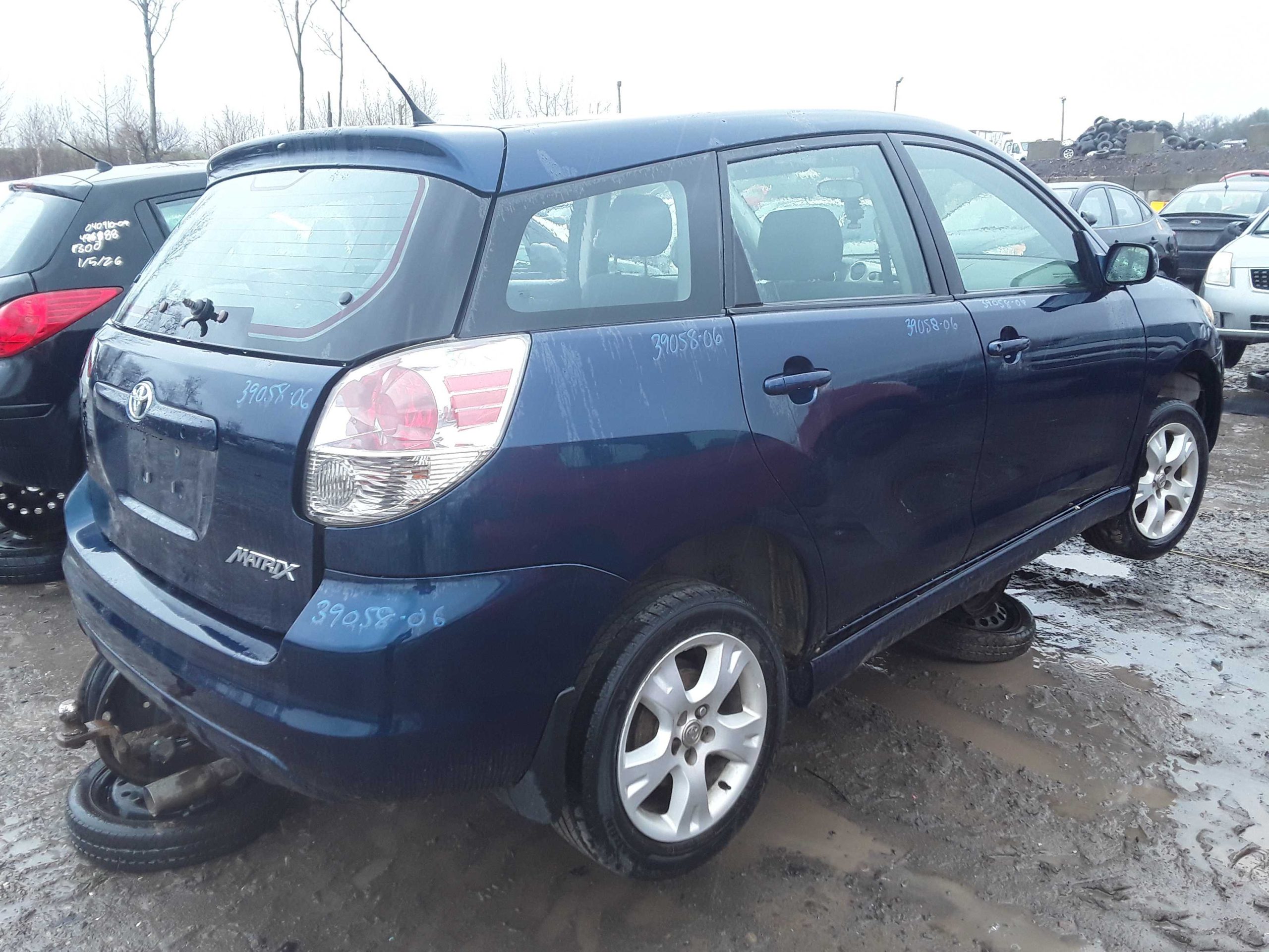 TOYOTA MATRIX 2006