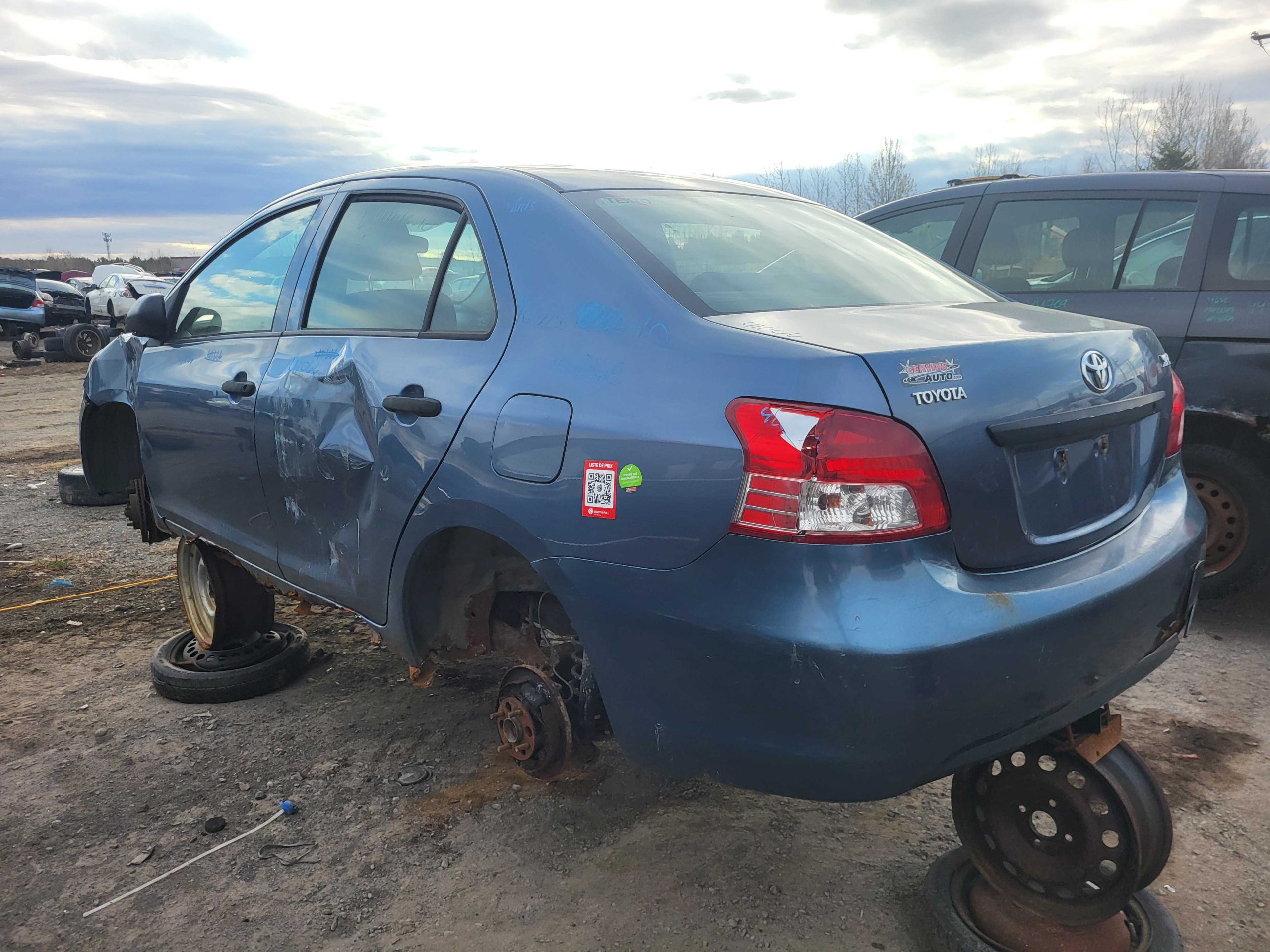 TOYOTA YARIS 2010