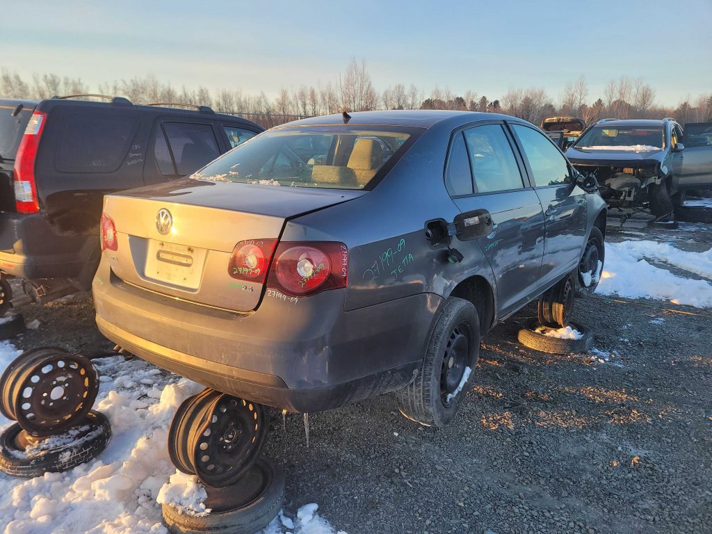 VOLKSWAGEN JETTA 2009