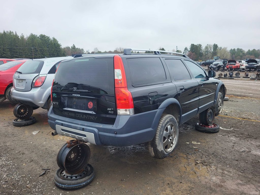 VOLVO XC70 2005