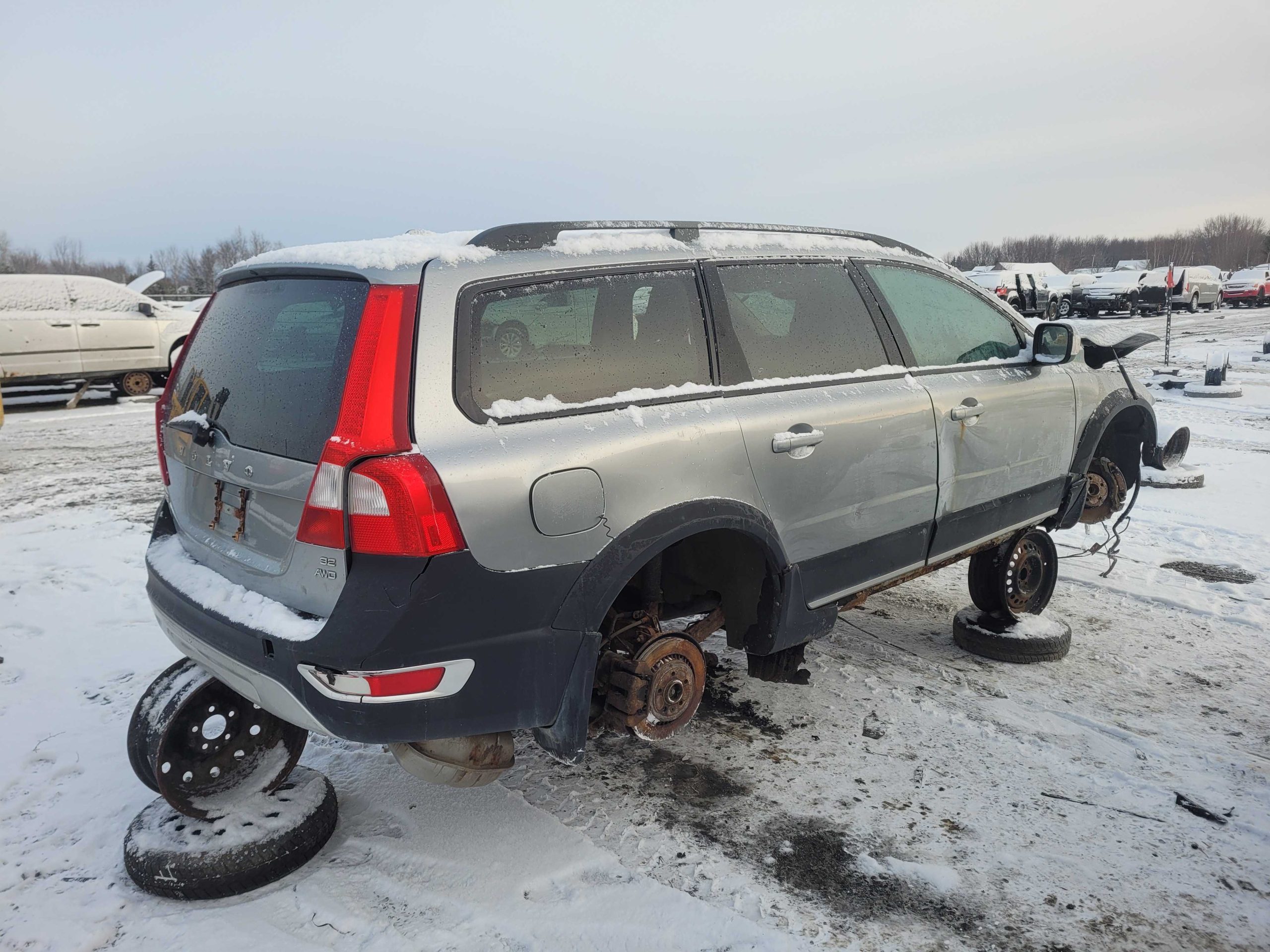 VOLVO XC70 2009