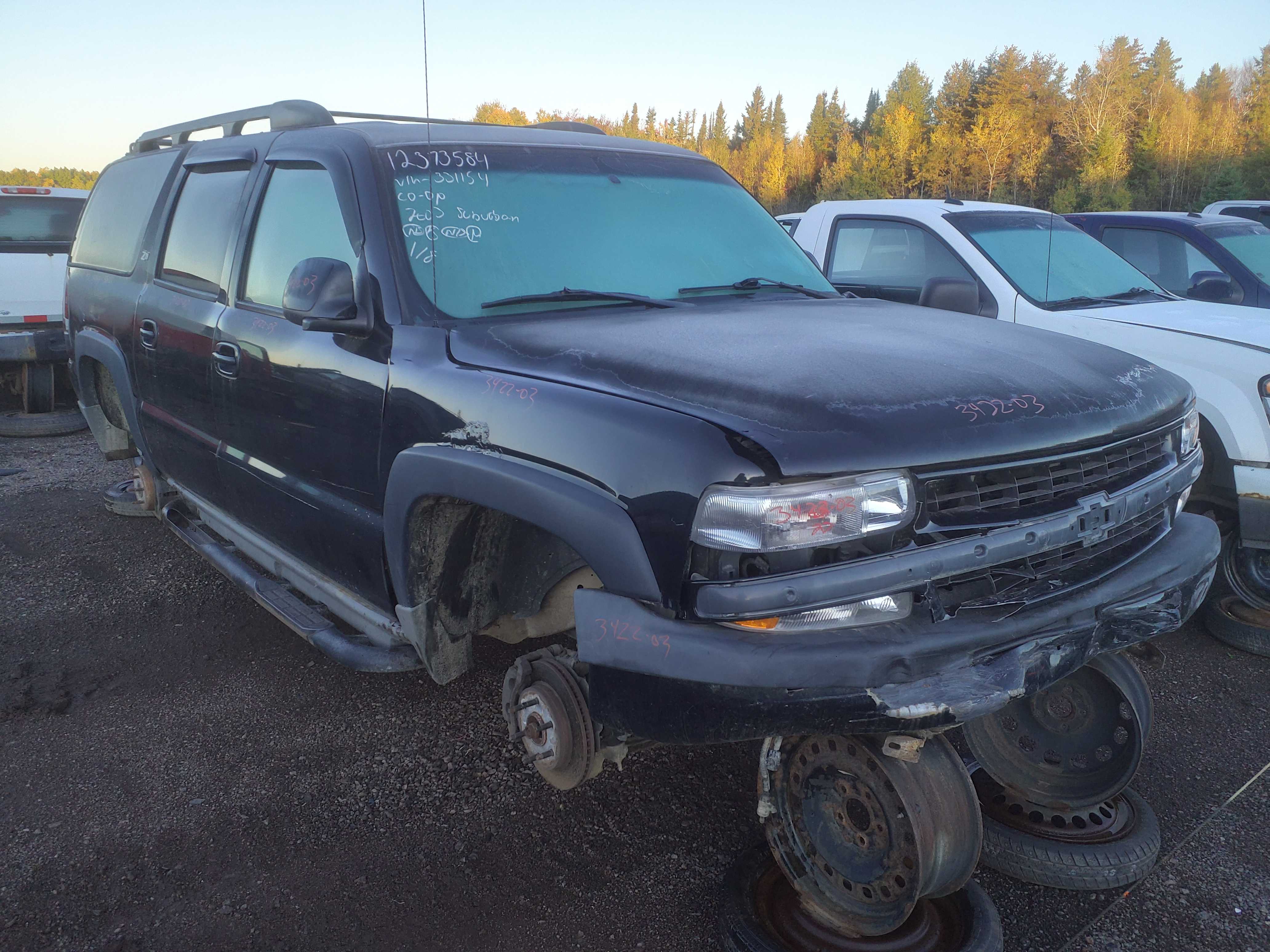 CHEVROLET SUBURBAN 2003