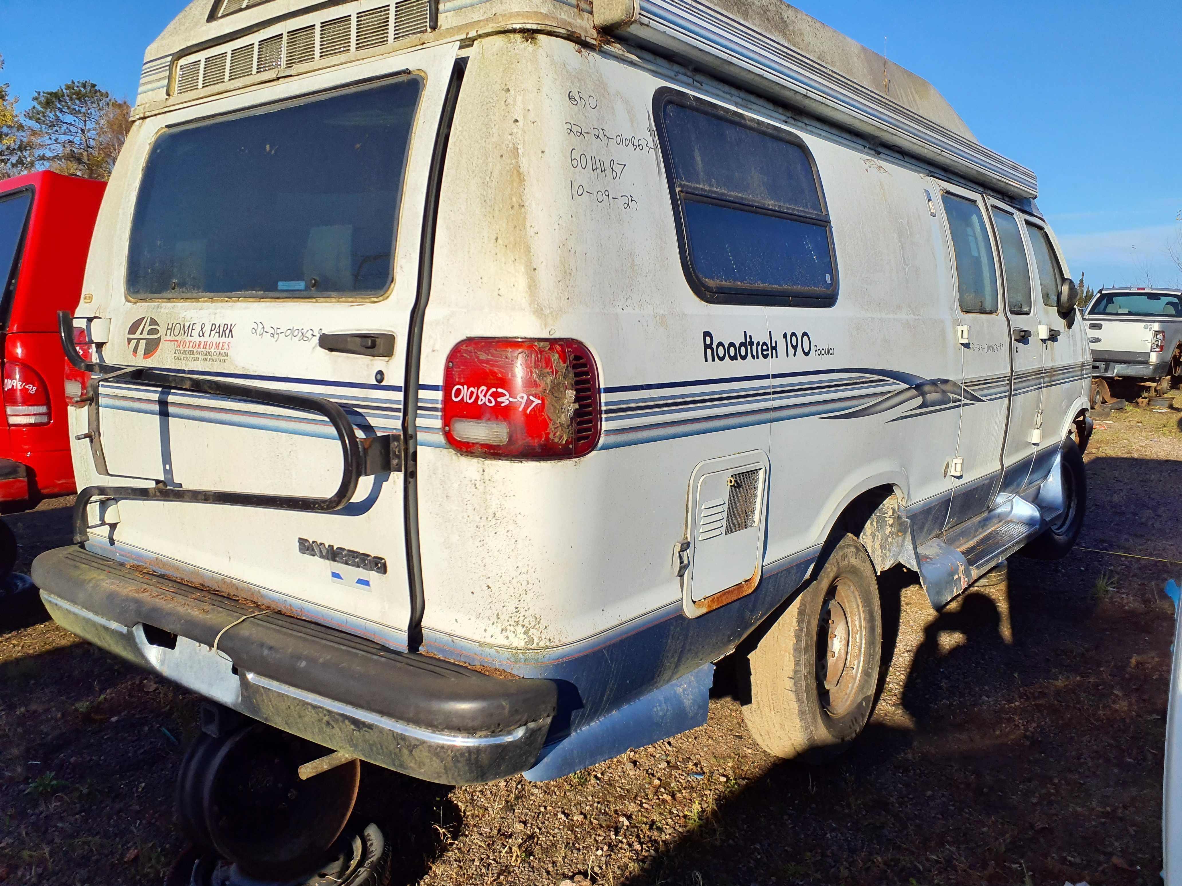 DODGE RAM VAN 1997