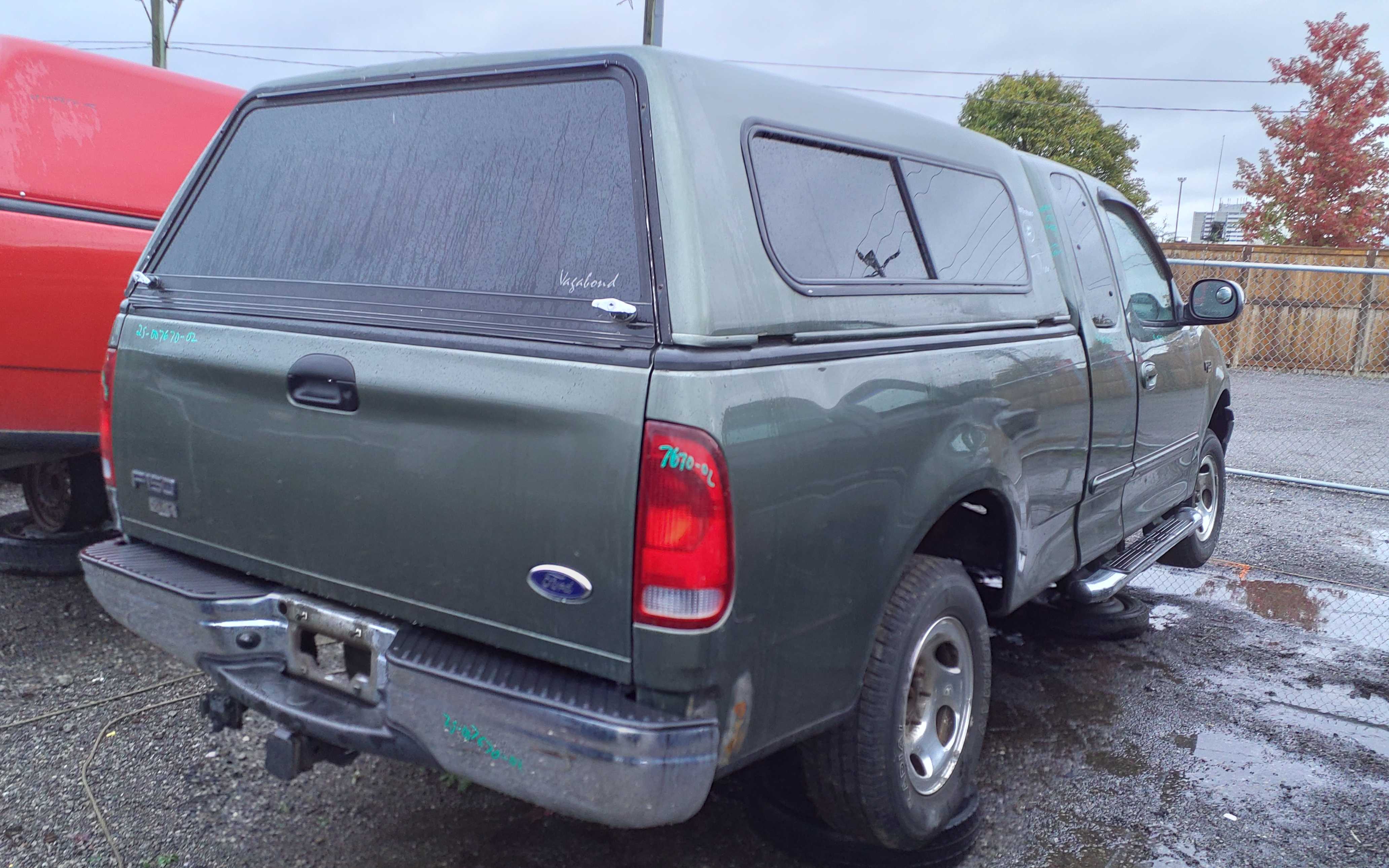 FORD F-150 2002