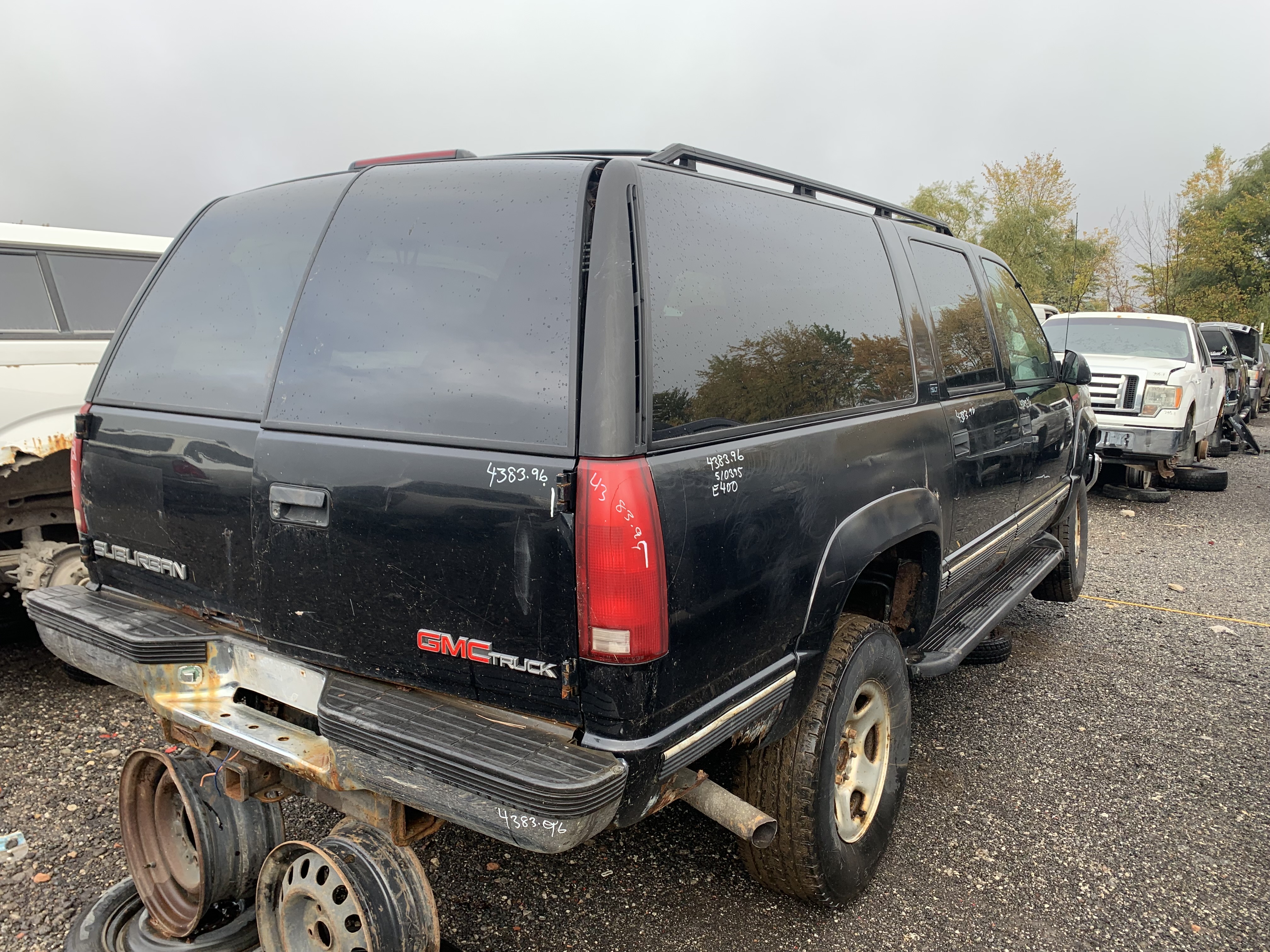 GMC SUBURBAN 1996