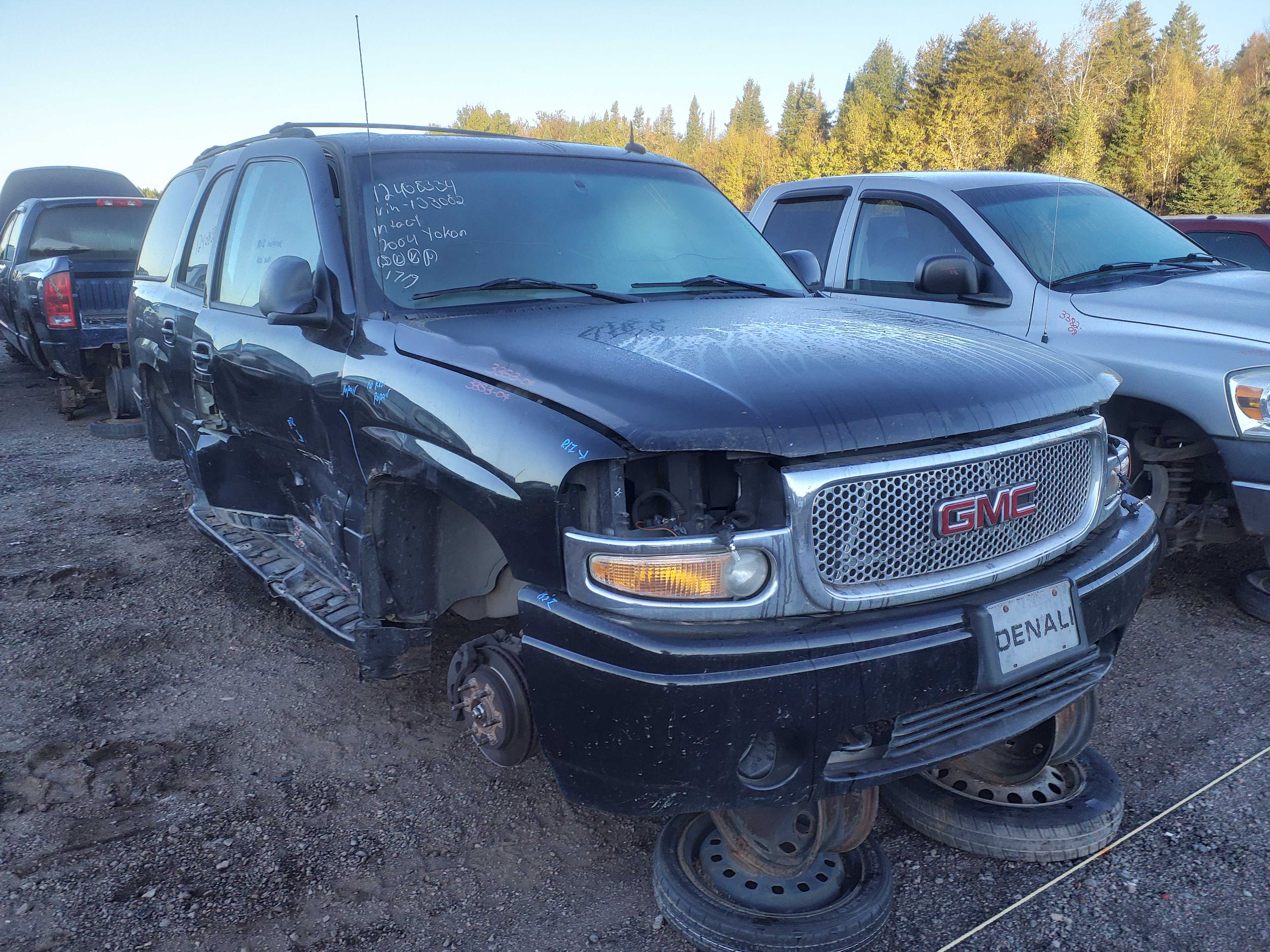 GMC YUKON 2004