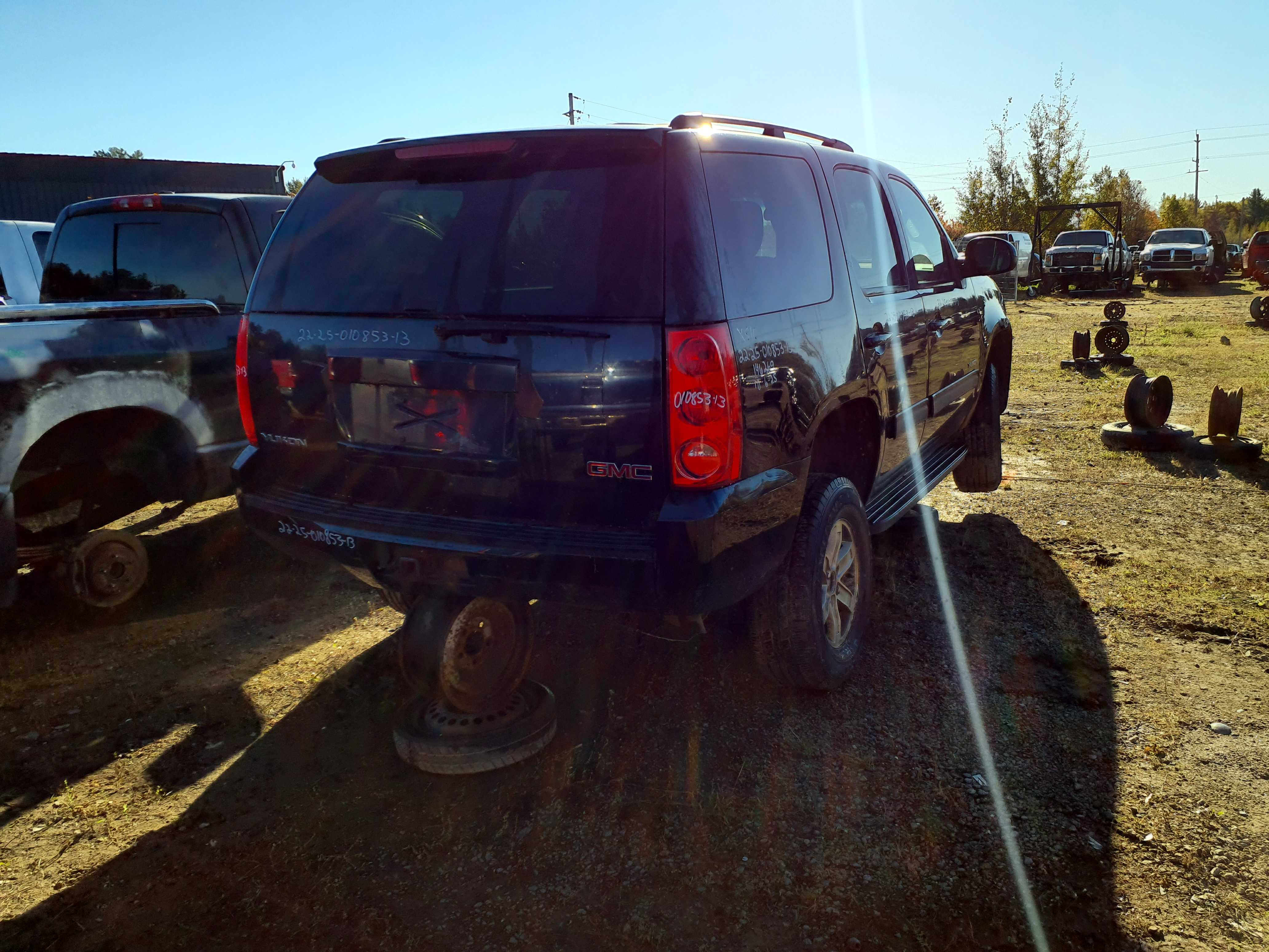 GMC YUKON 2013