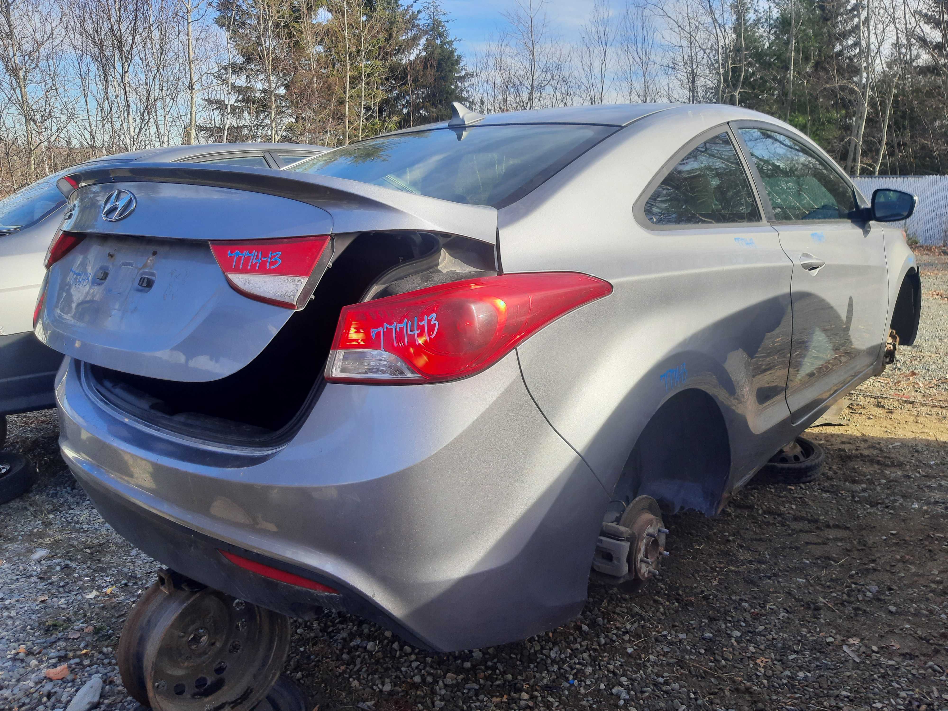 HYUNDAI ELANTRA 2013