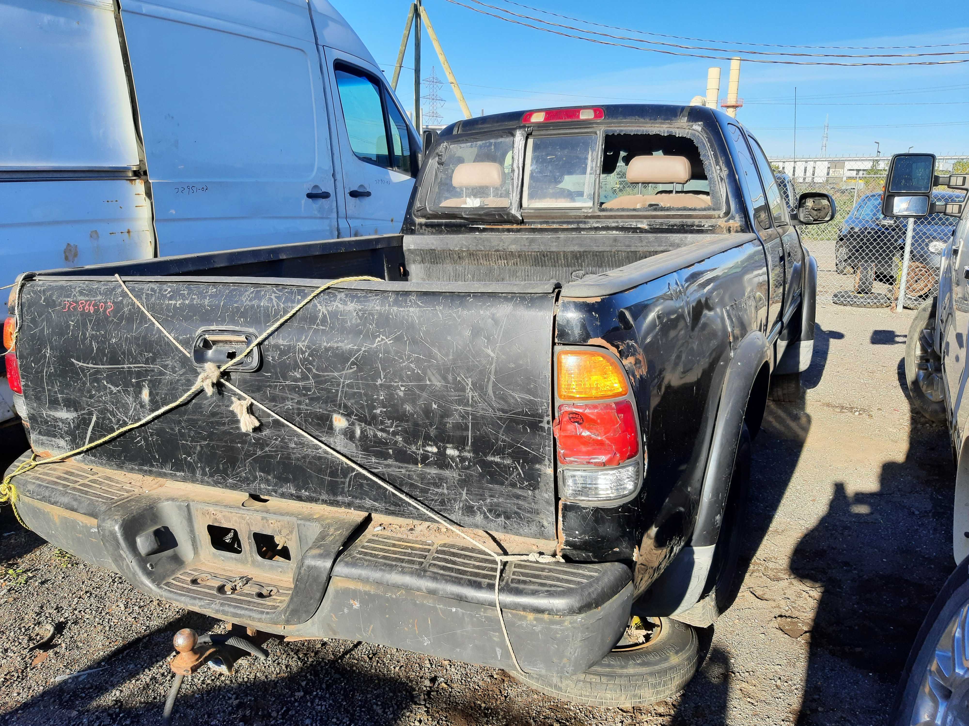 TOYOTA TUNDRA 2002