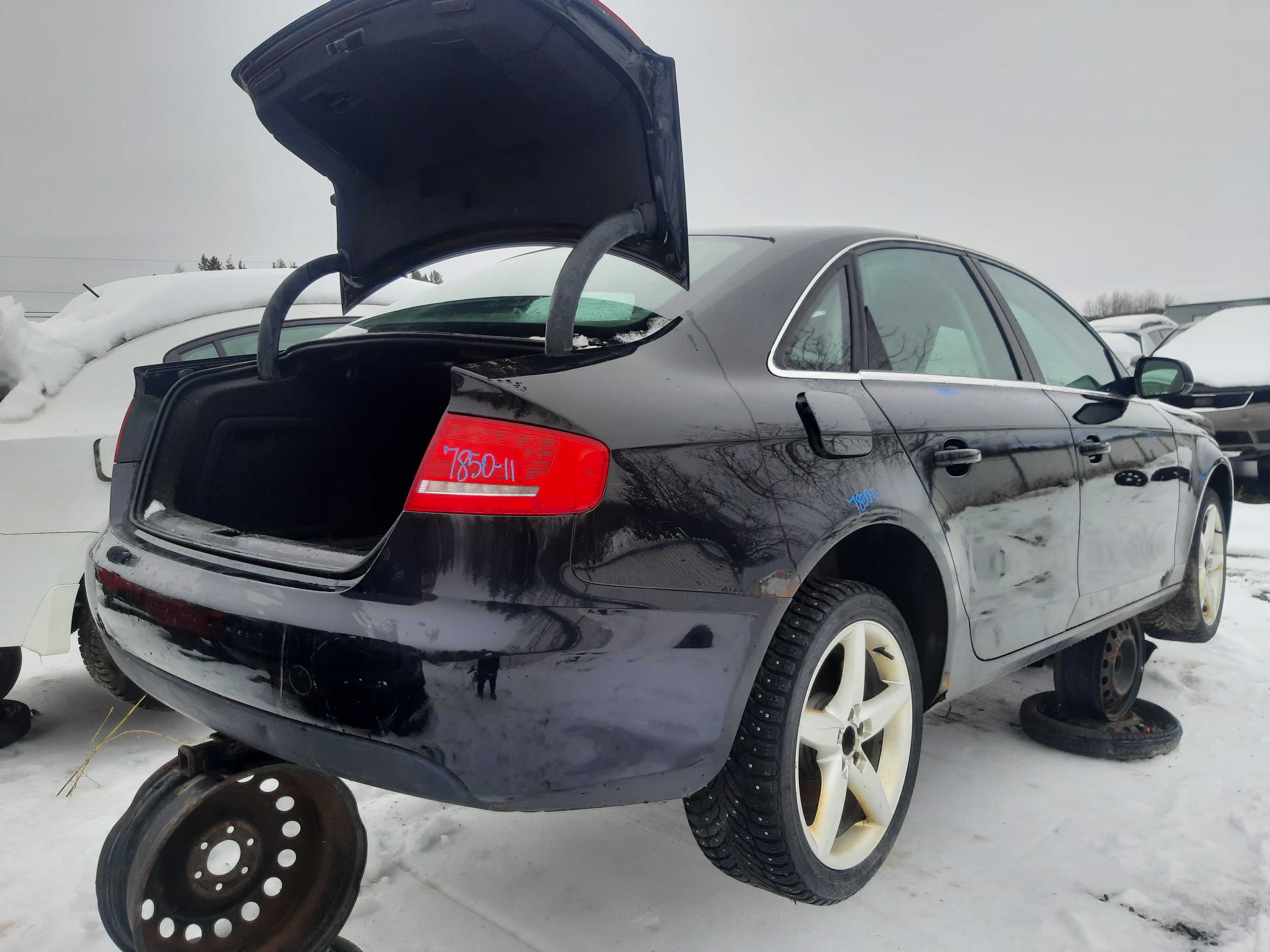 AUDI A4 2011