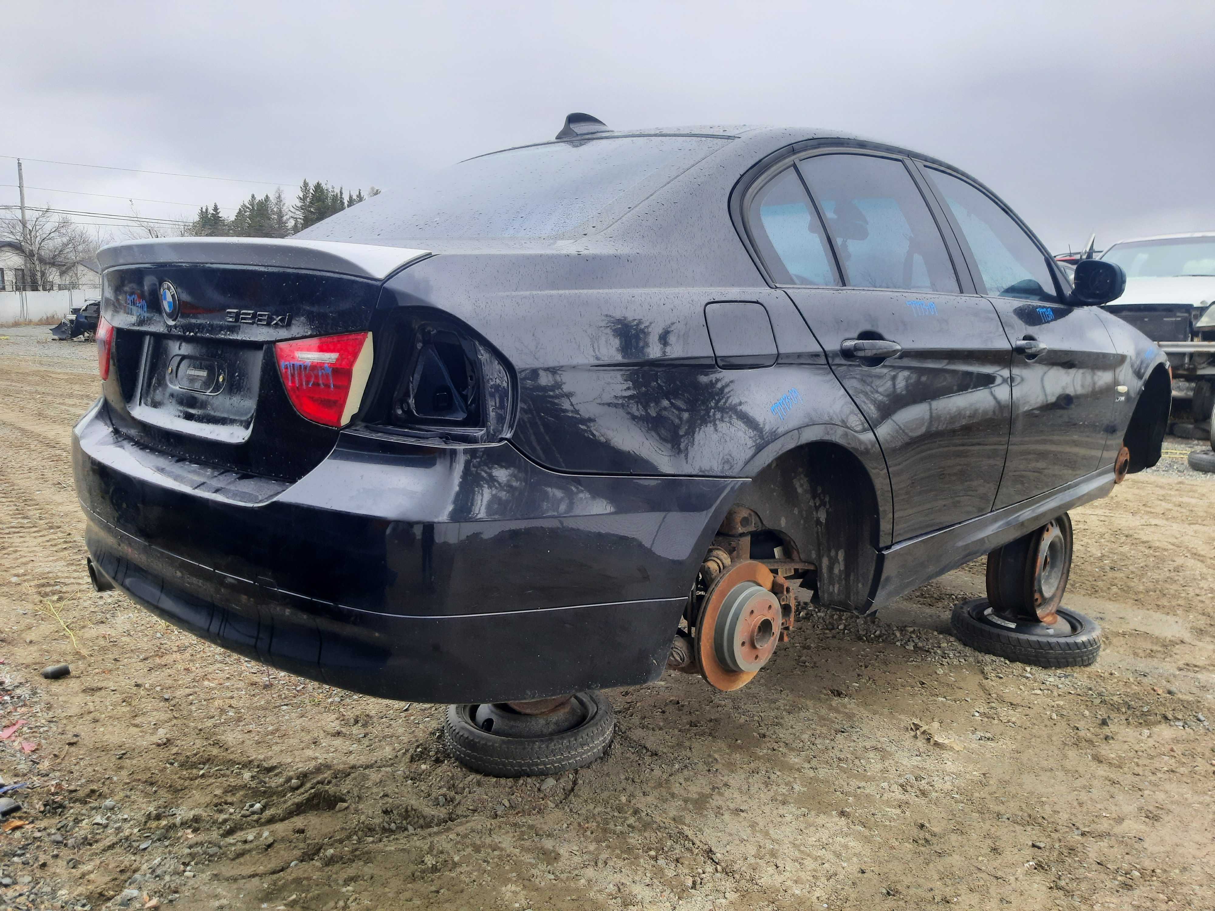 BMW 328 2009
