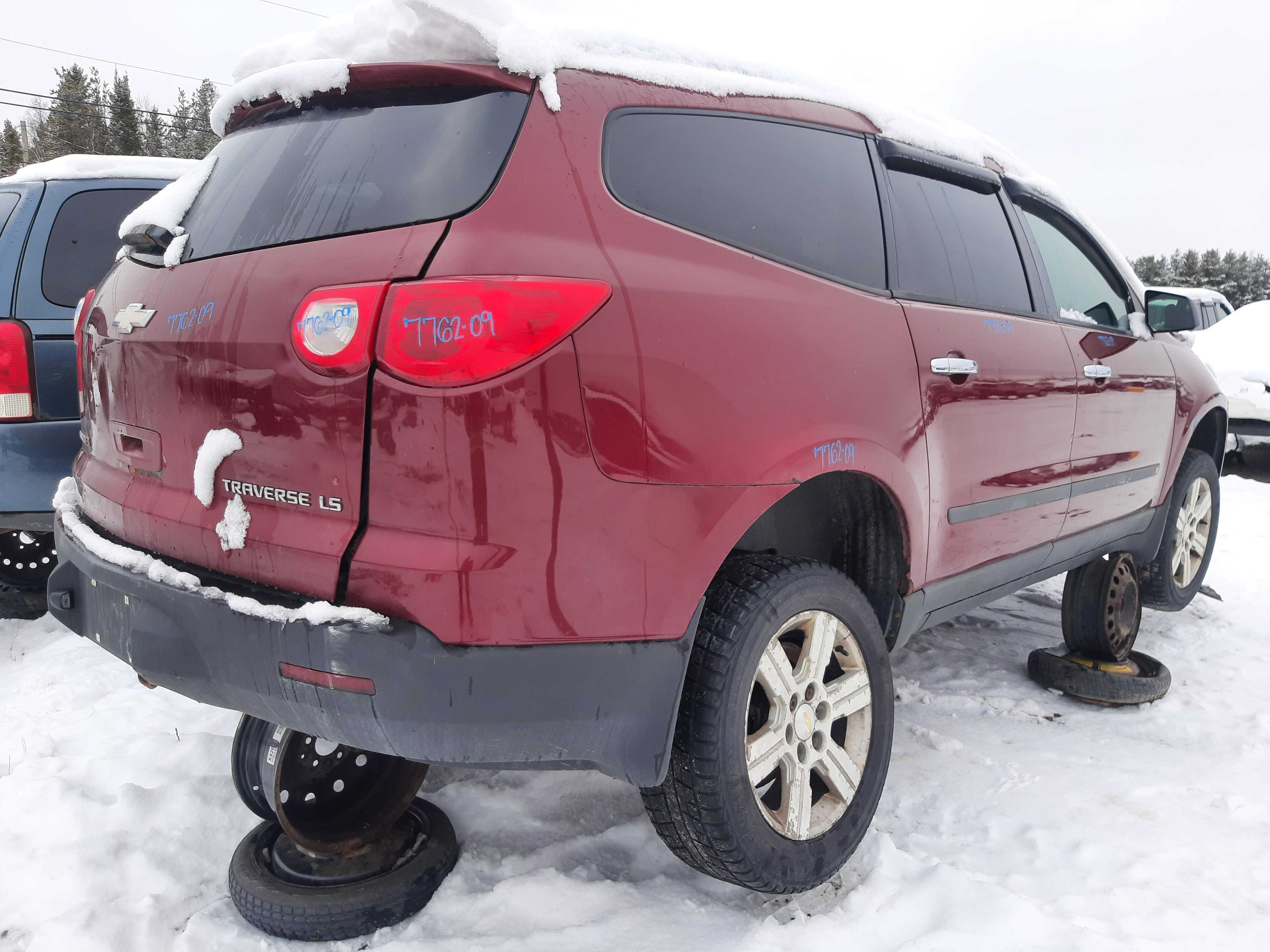 CHEVROLET TRAVERSE 2009