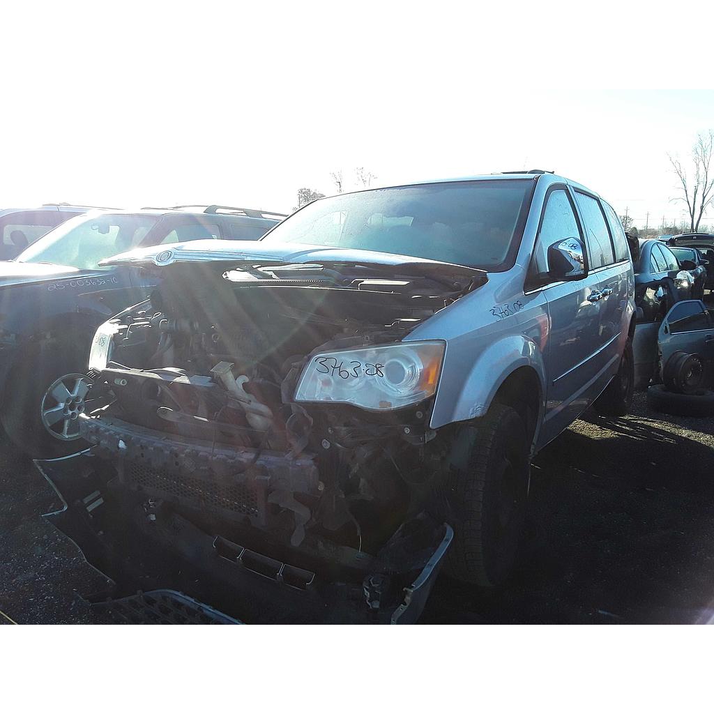 CHRYSLER TOWN & COUNTRY 2008