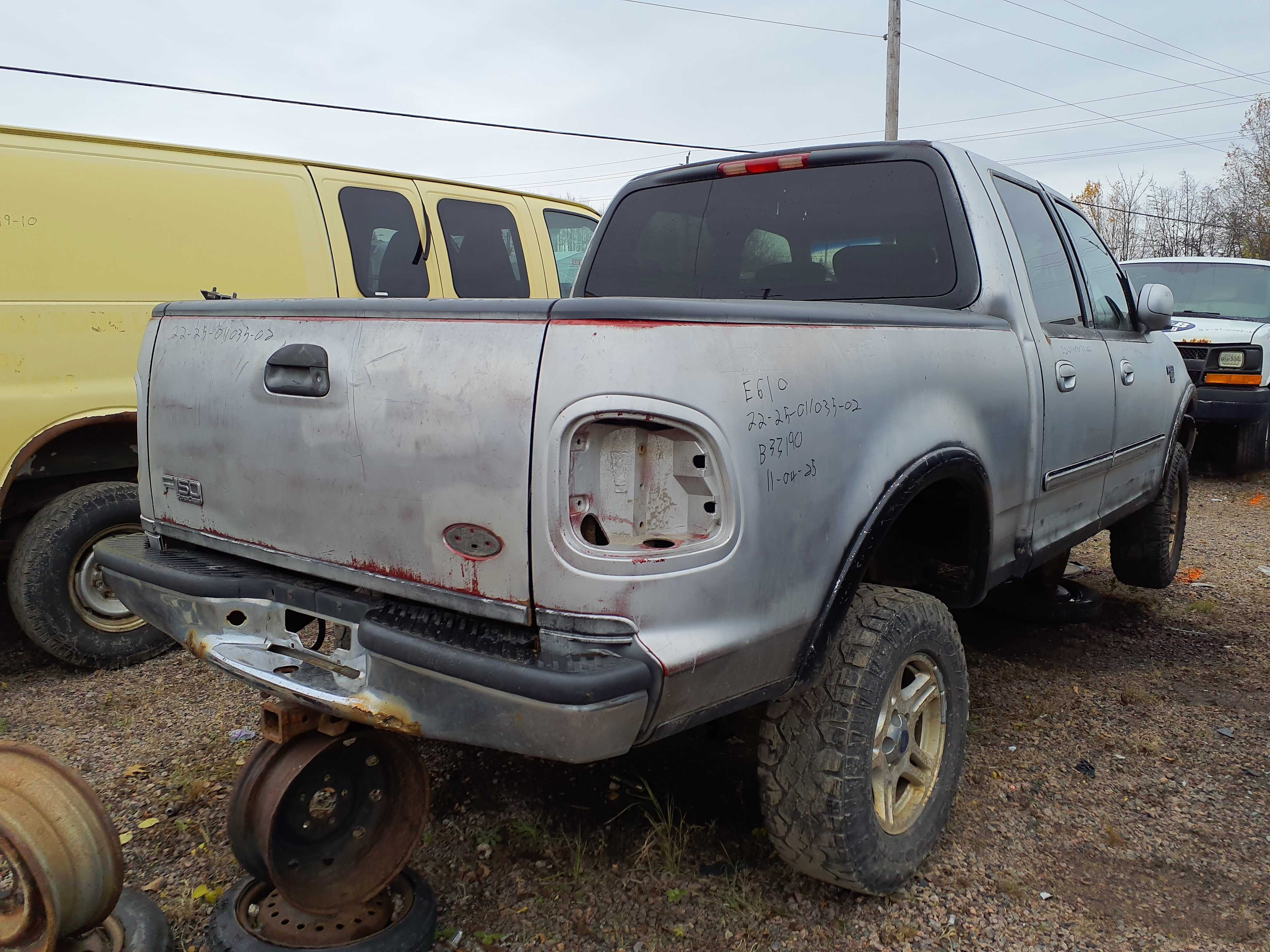 FORD F-150 2002