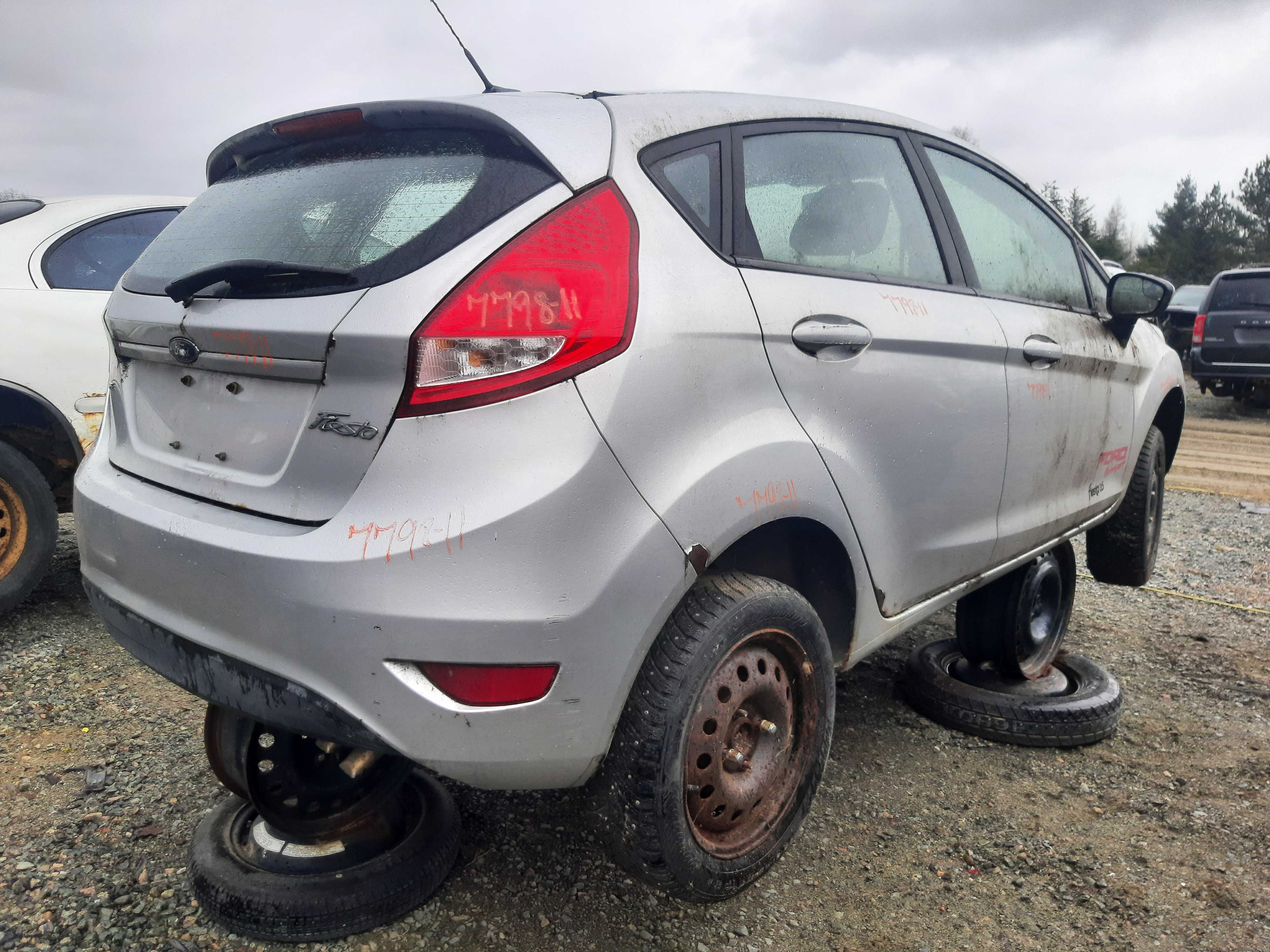 FORD FIESTA 2011