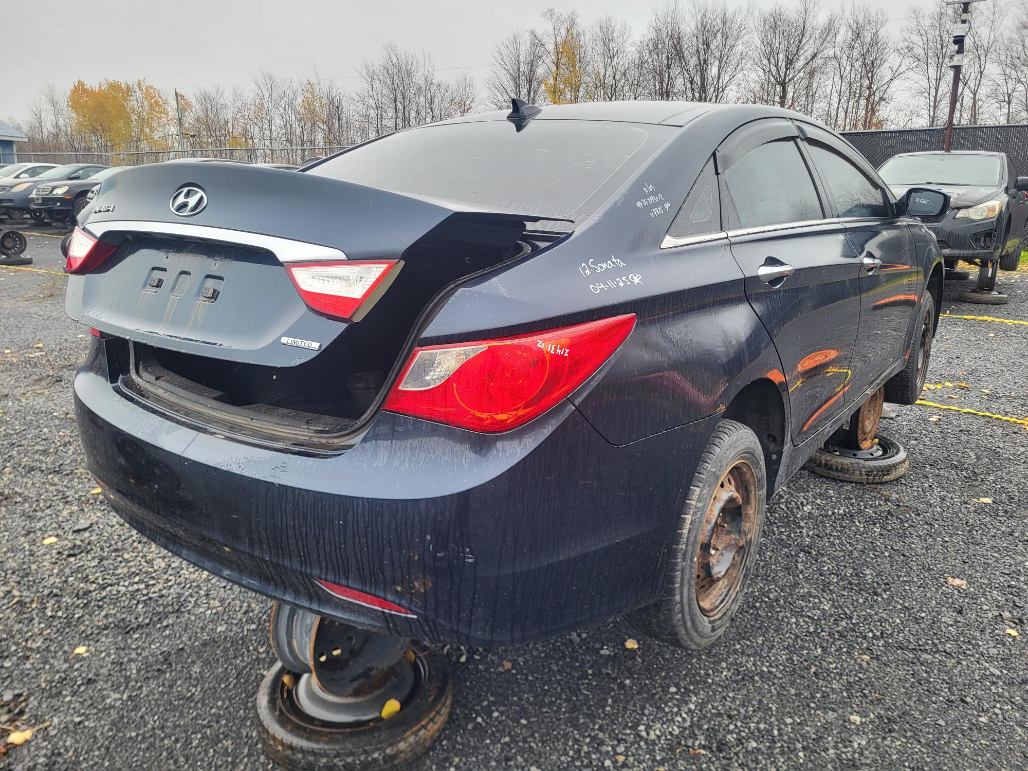 HYUNDAI SONATA 2012