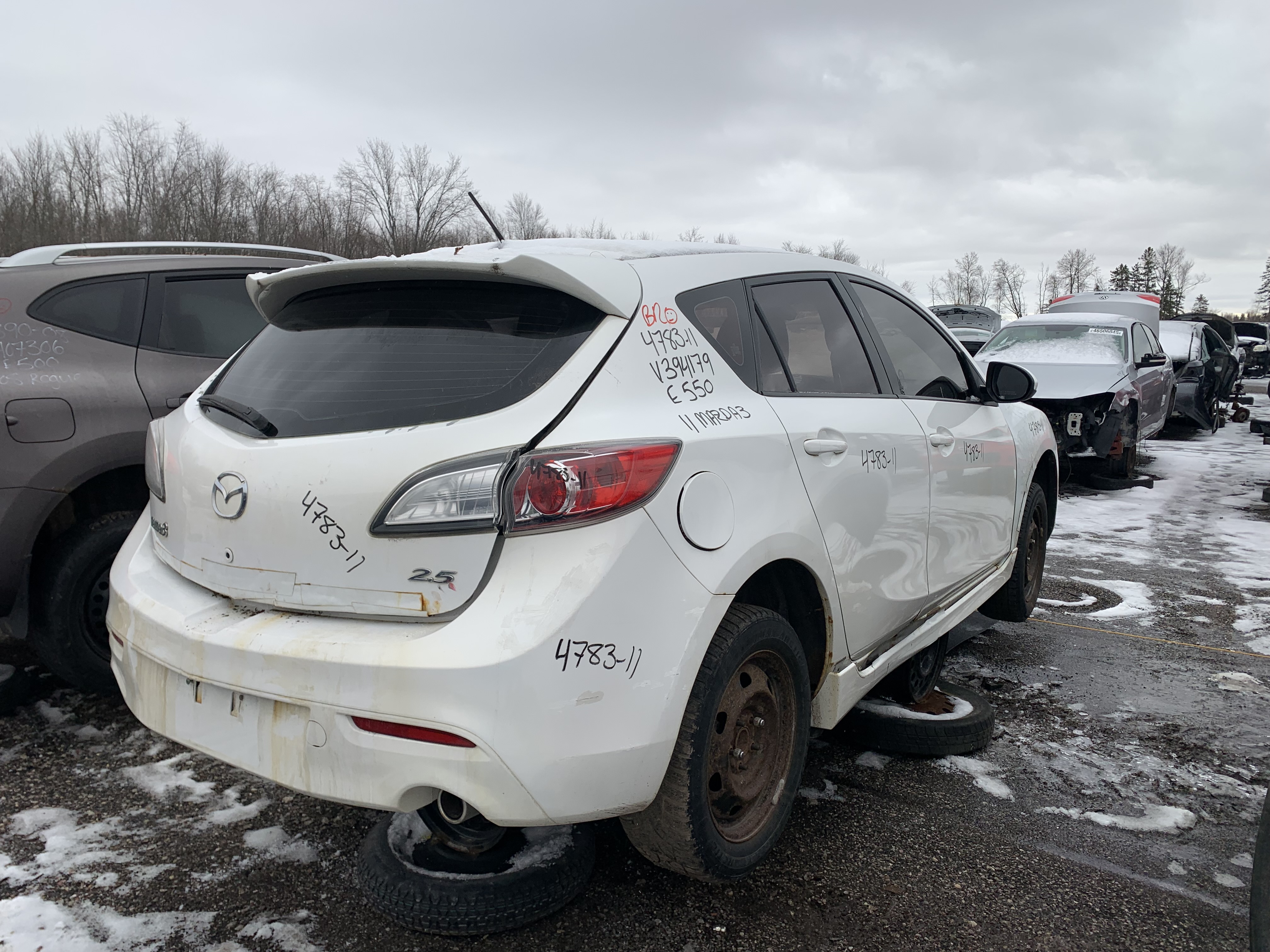 MAZDA MAZDA3 2011