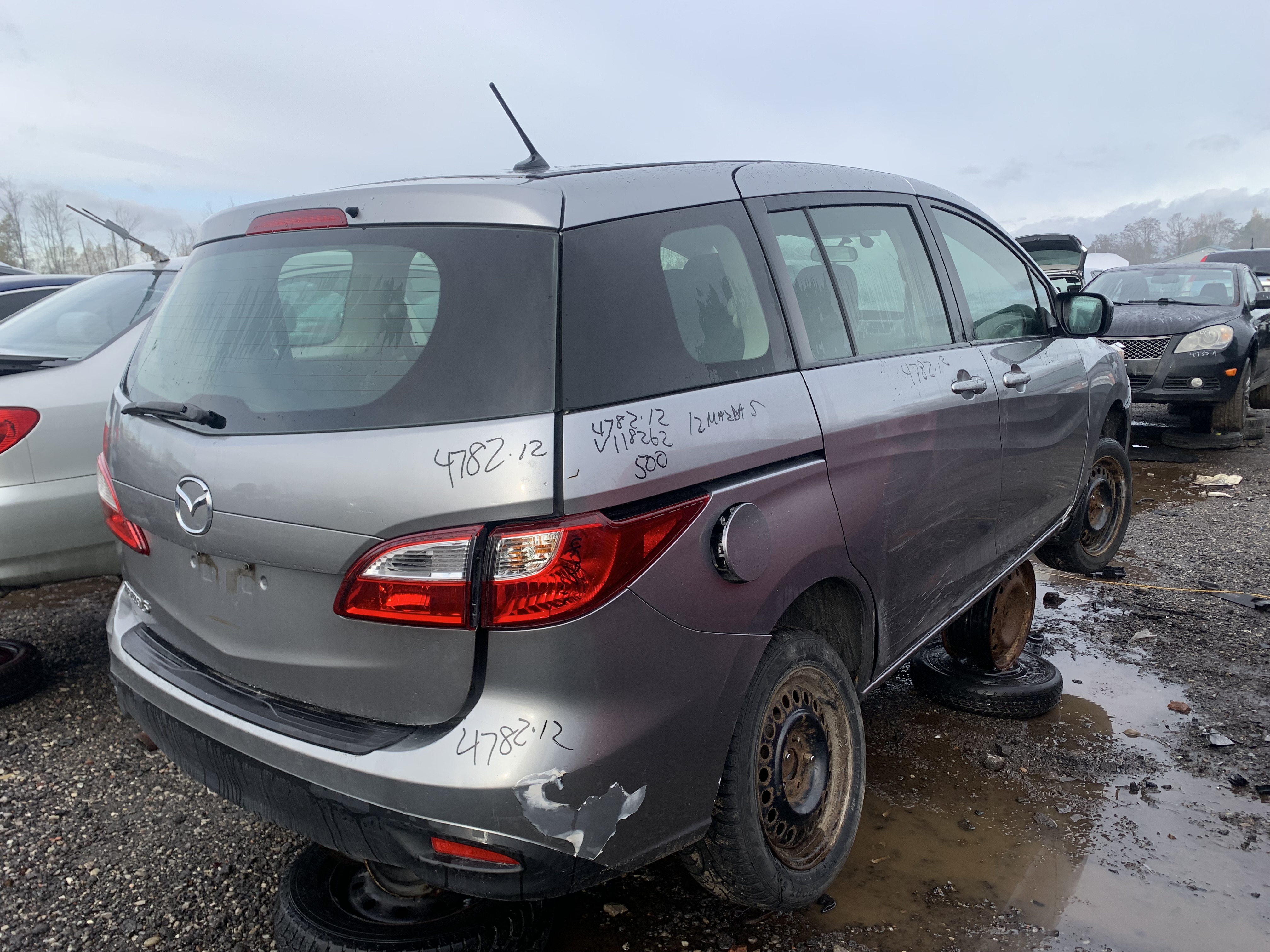 MAZDA MAZDA5 2012