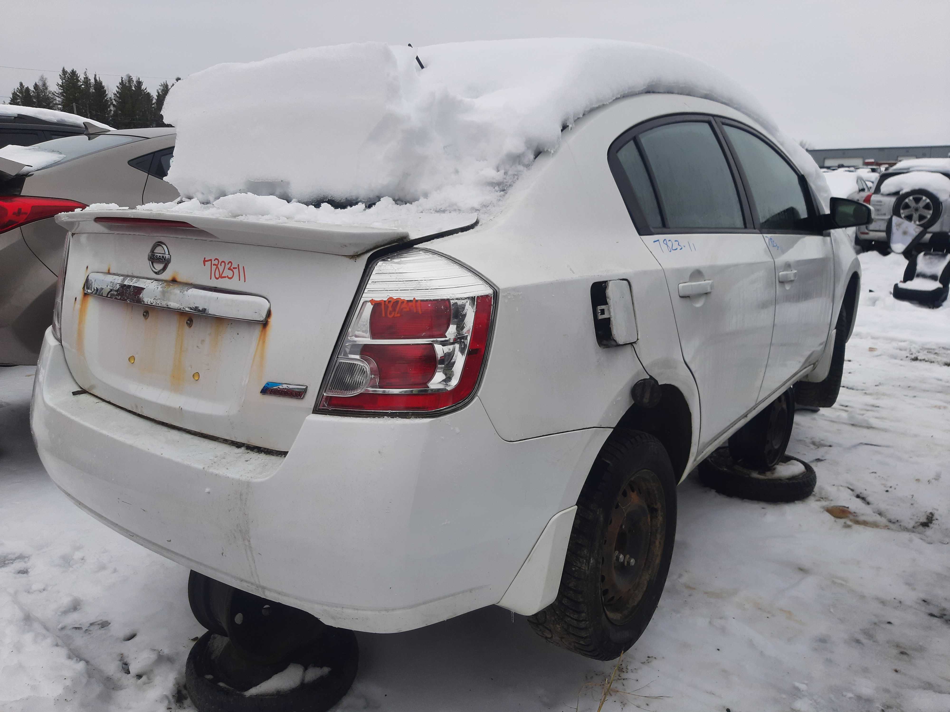 NISSAN SENTRA 2011