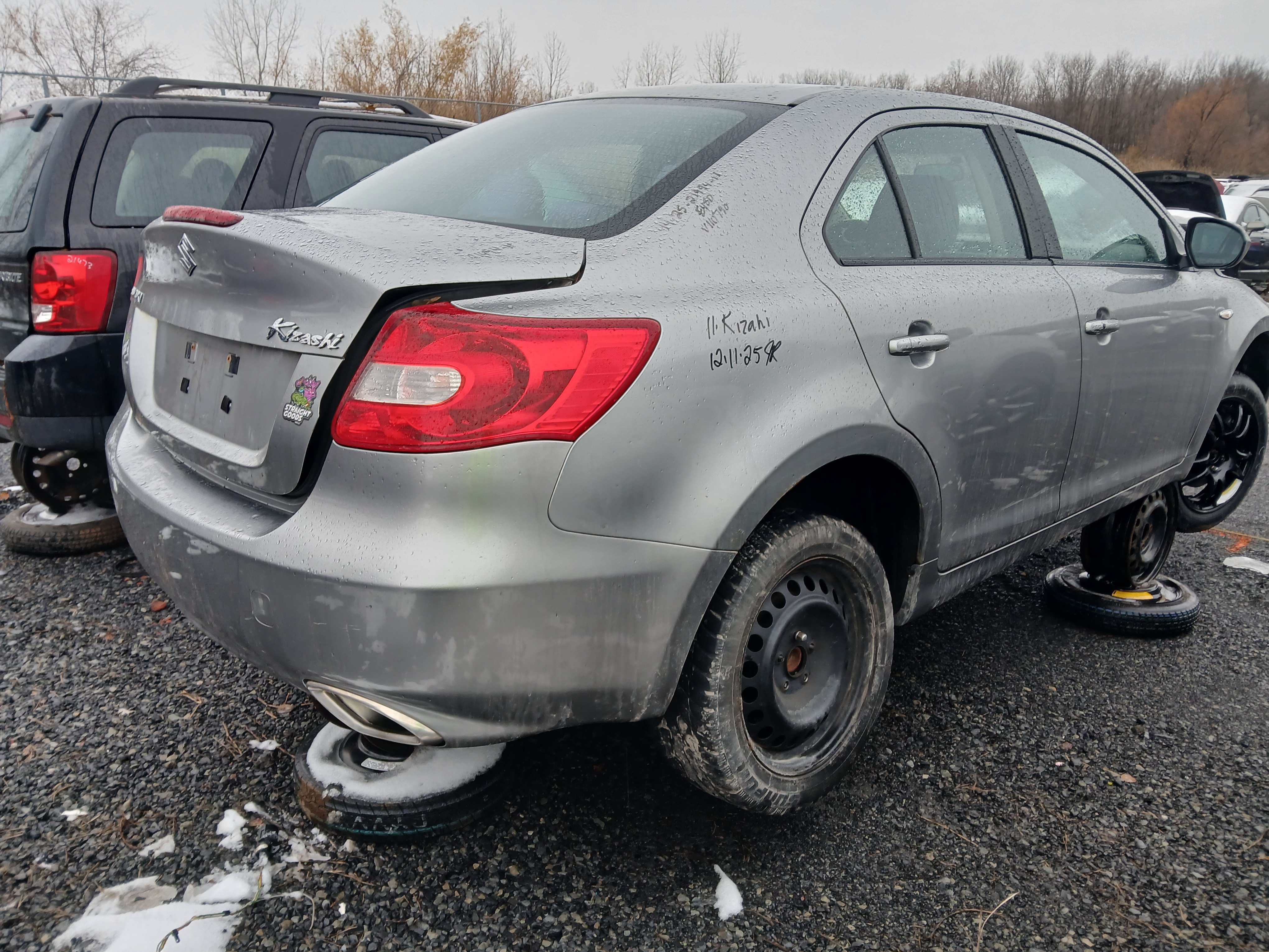 SUZUKI KIZASHI 2011