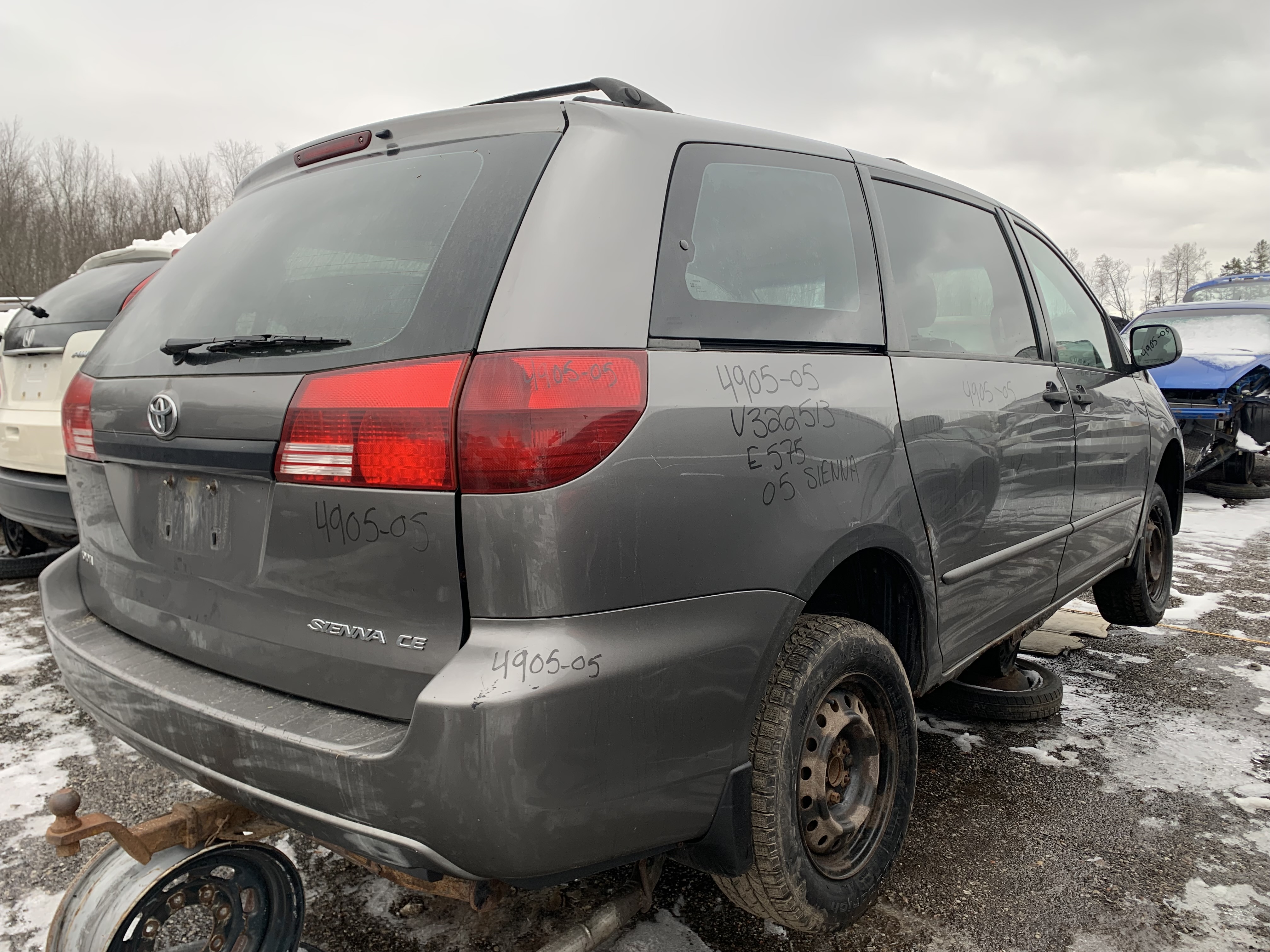TOYOTA SIENNA 2005