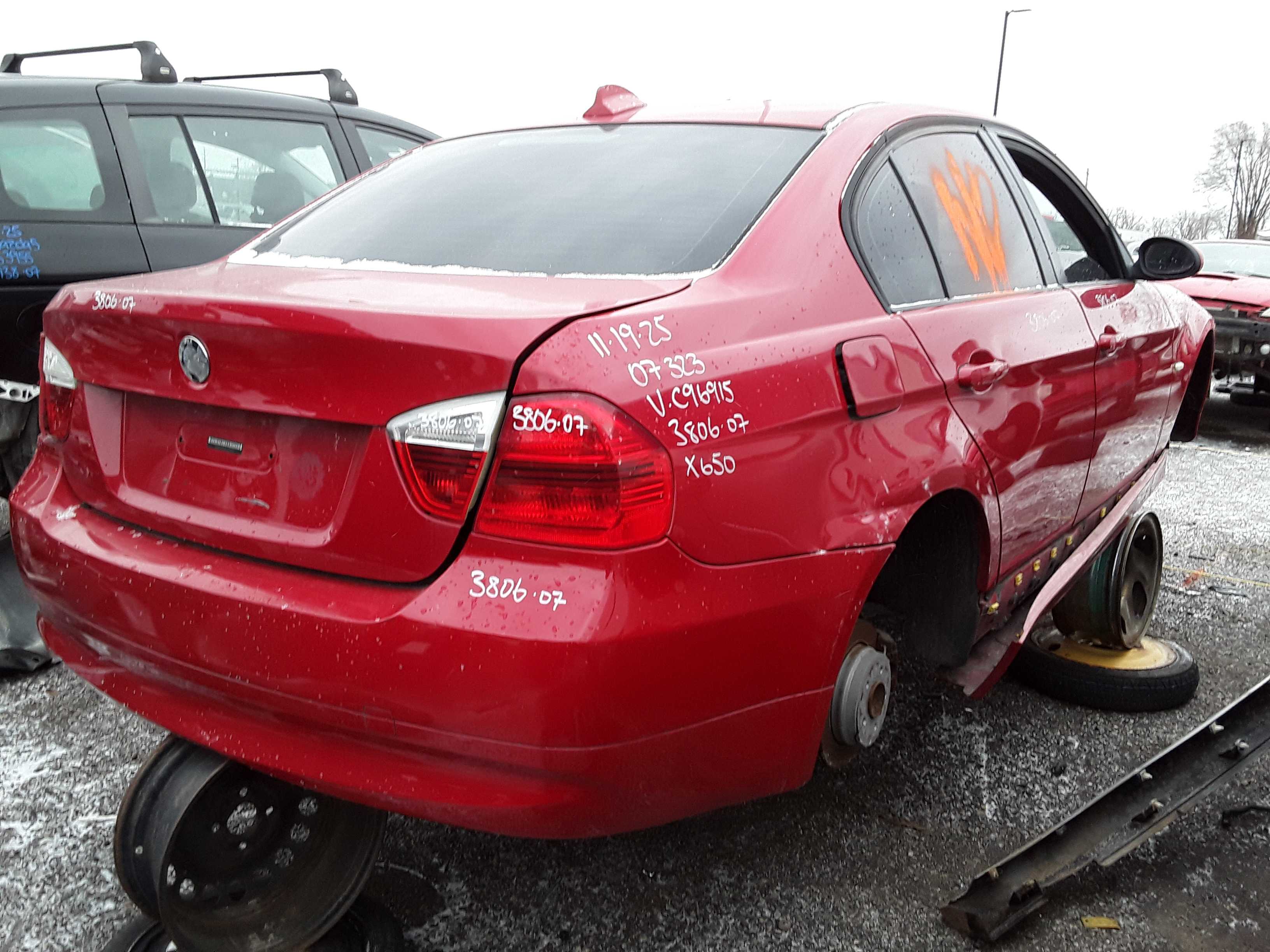 BMW 323 2007