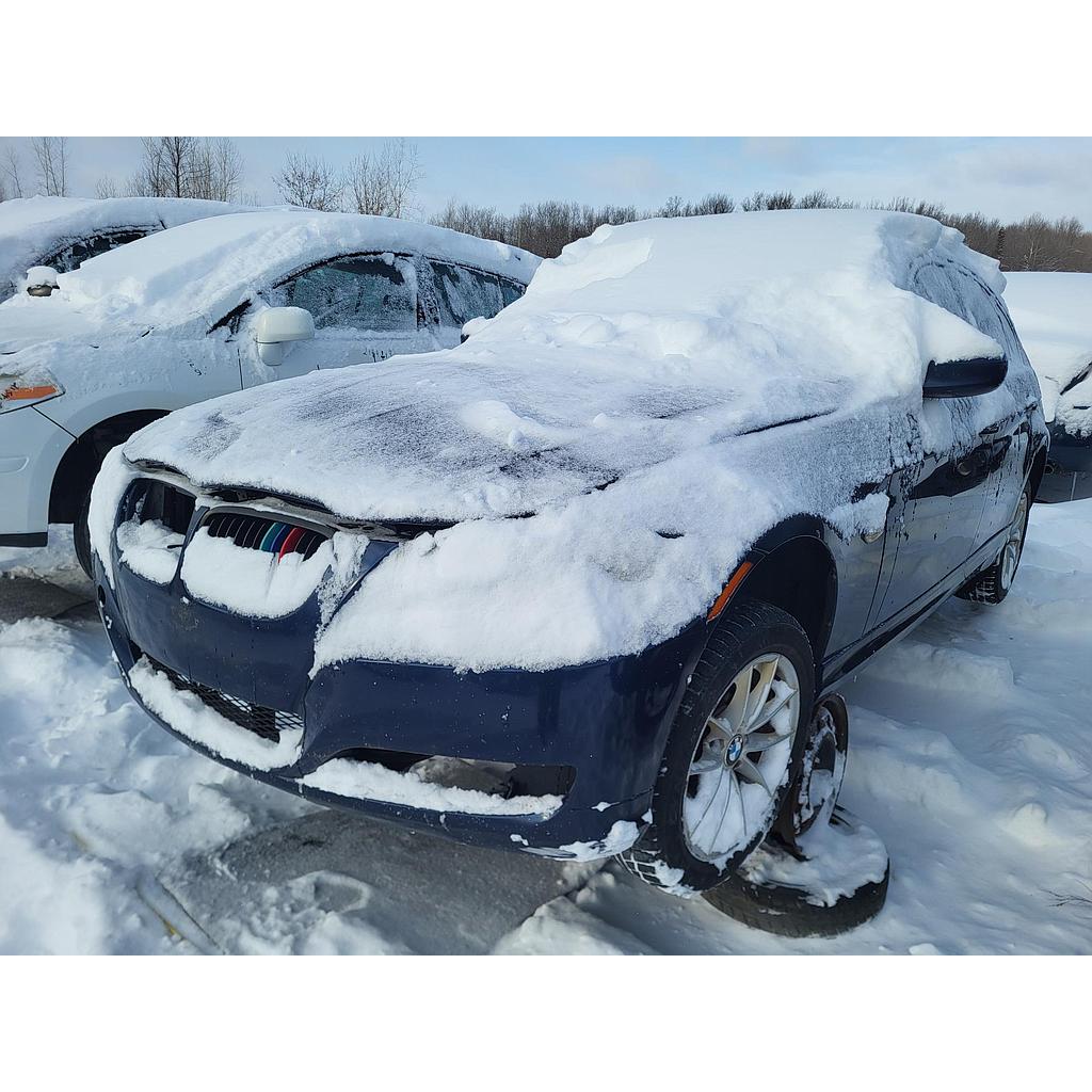 BMW 323 2011