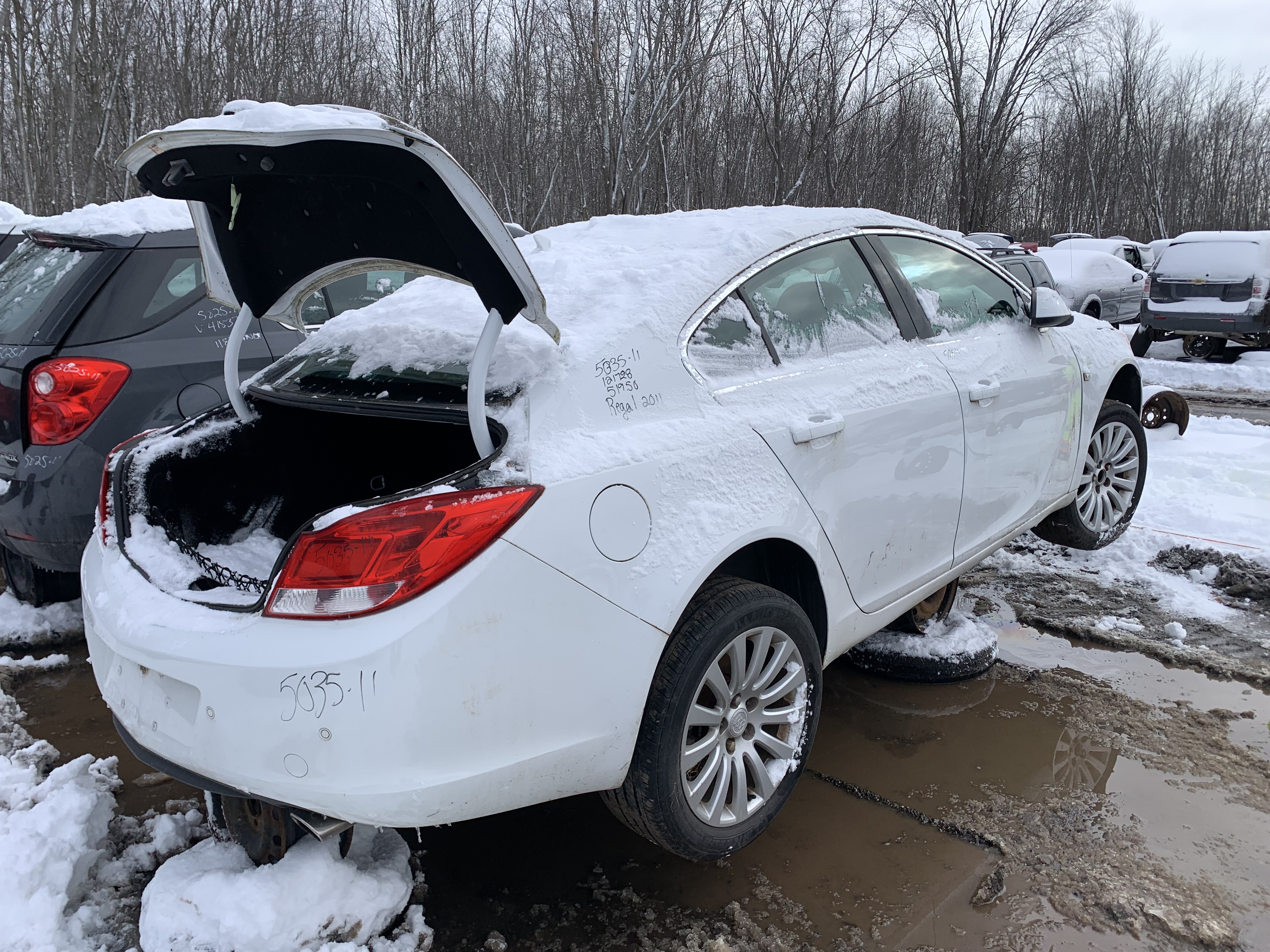 BUICK REGAL 2011