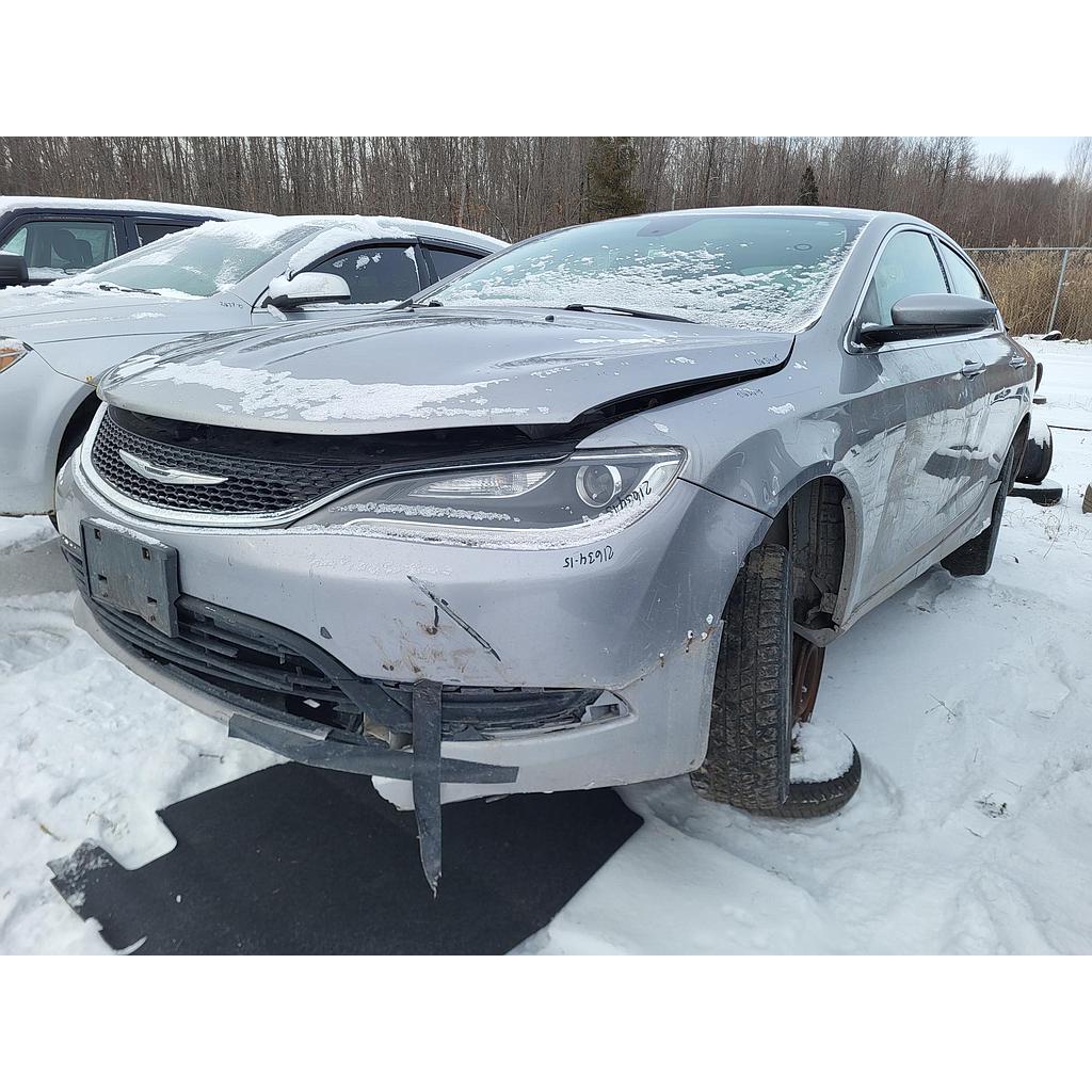 CHRYSLER 200 2015