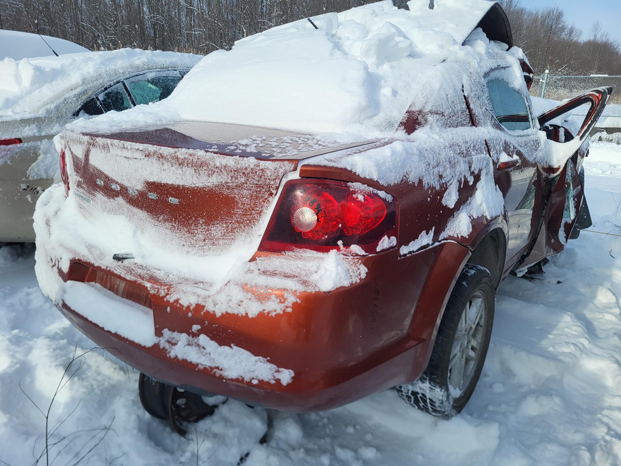 DODGE AVENGER 2012