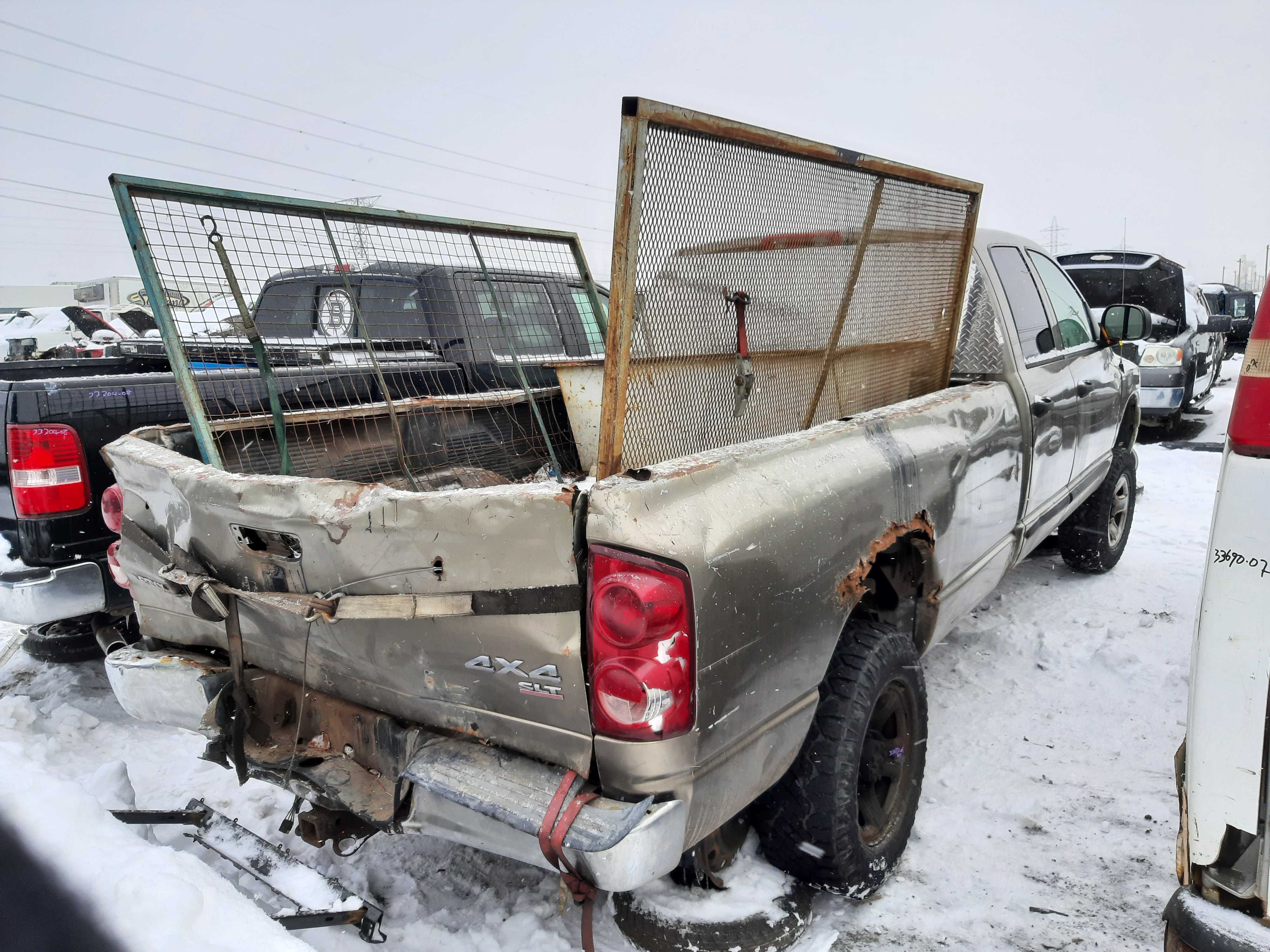 DODGE RAM 2500 2006