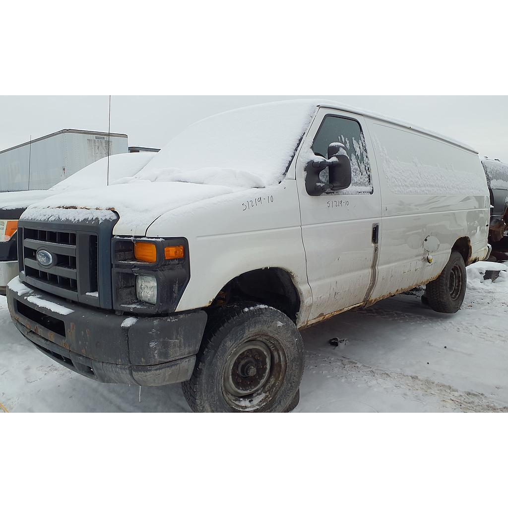 FORD ECONOLINE 2010