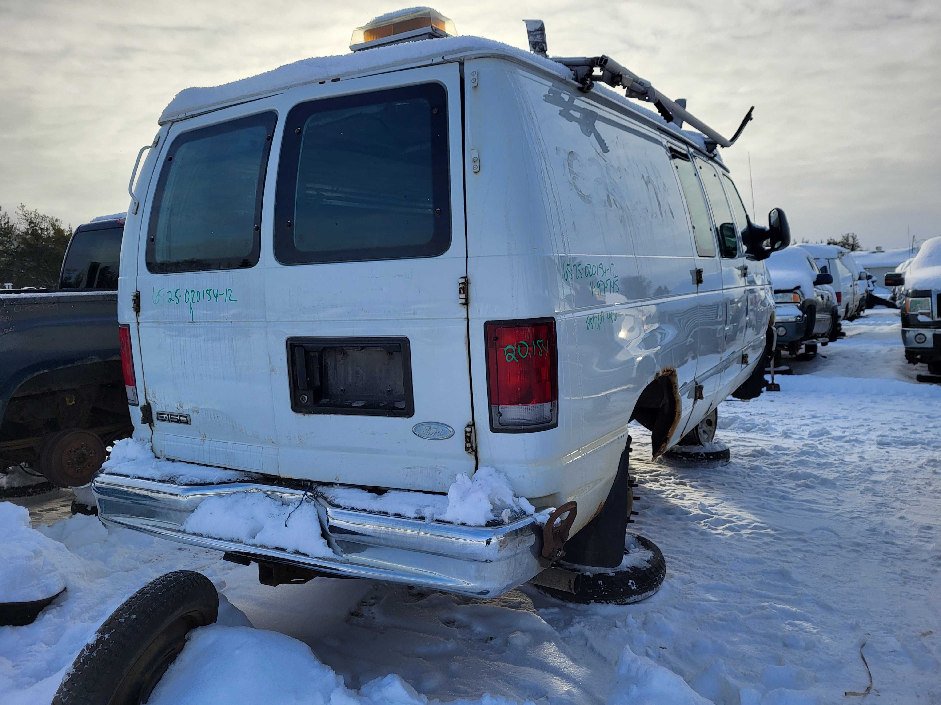 FORD ECONOLINE 2012
