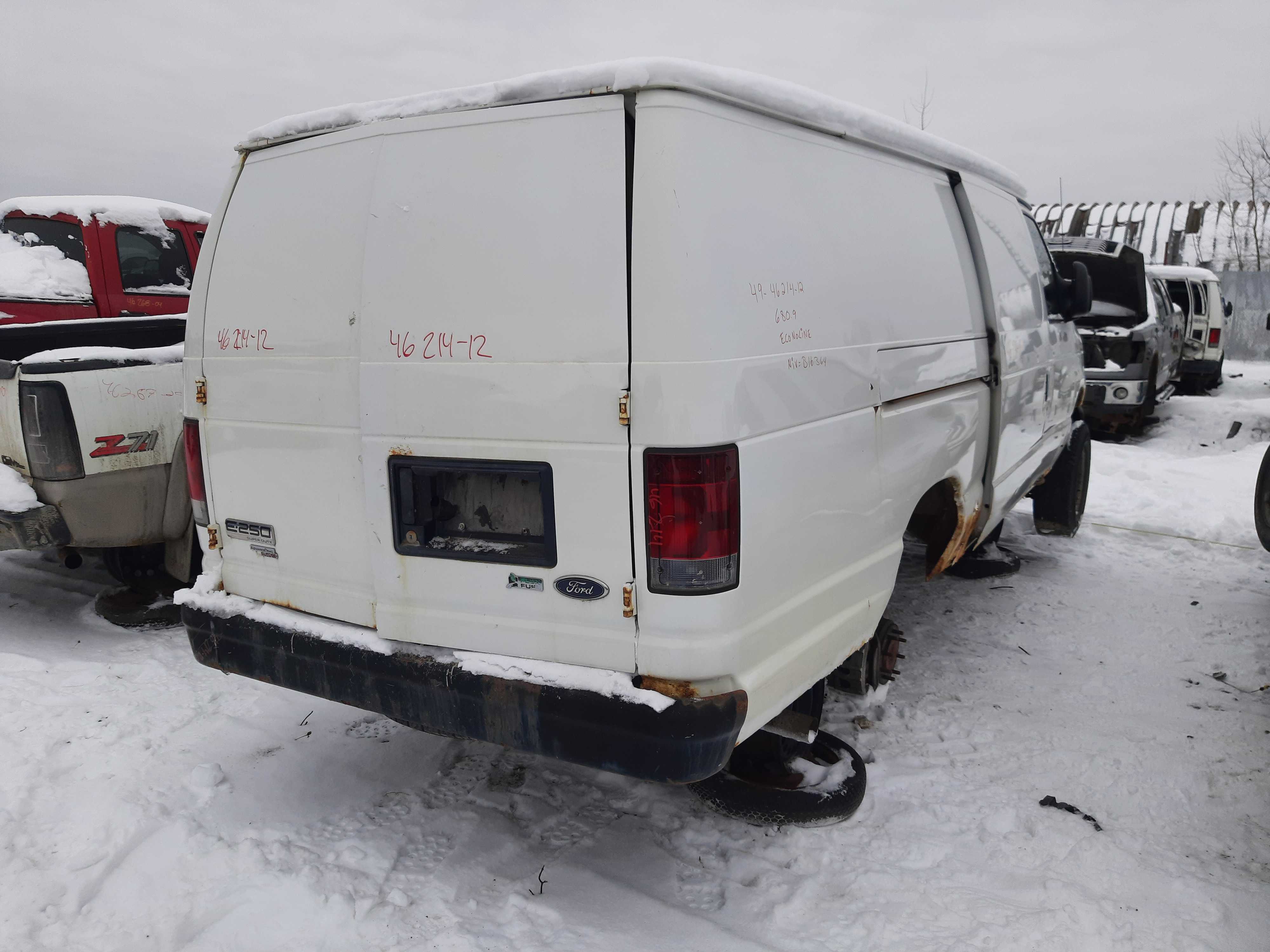 FORD ECONOLINE 2012